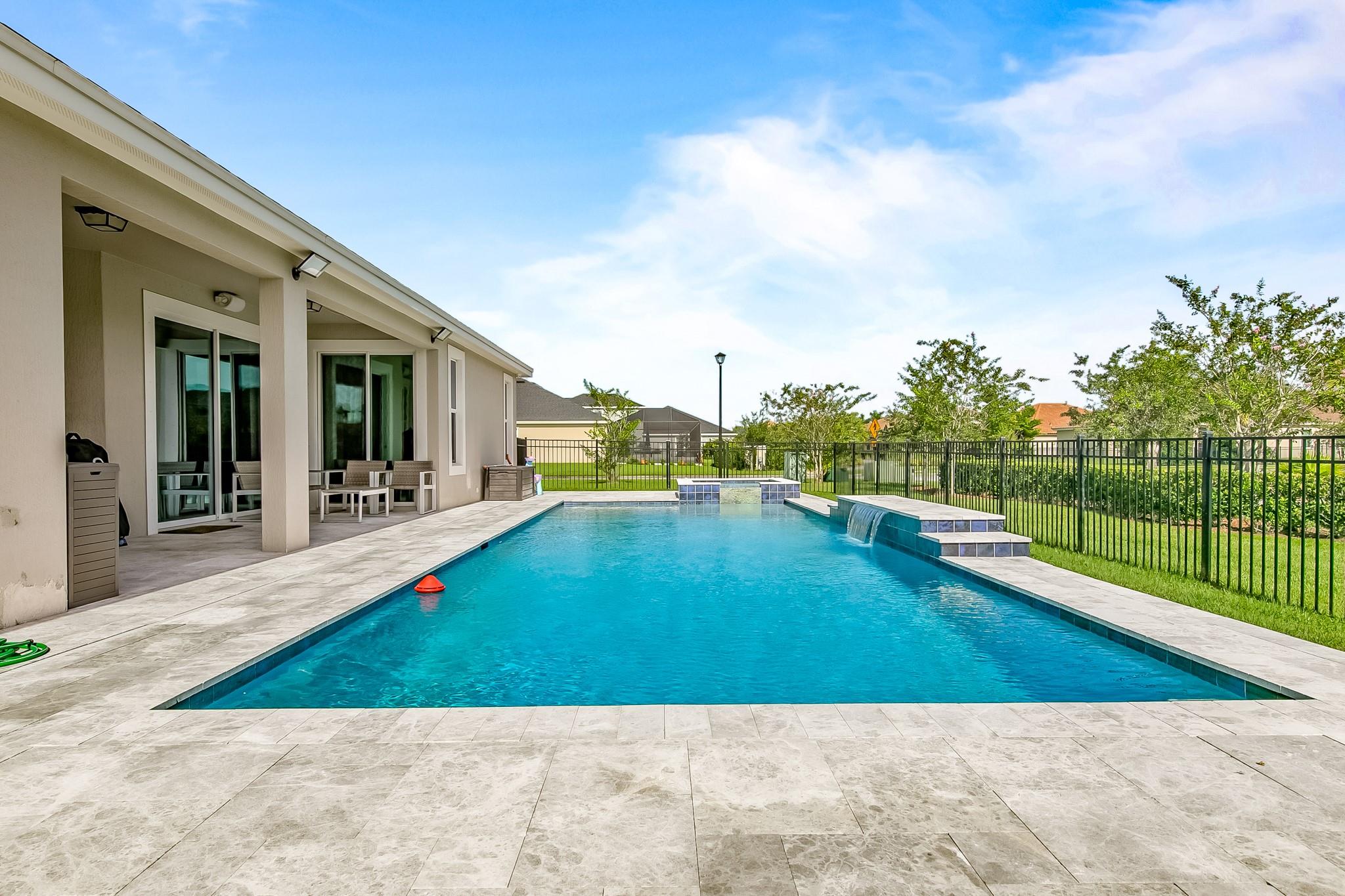 KERRINGTON AT ADDISON VIL - Residential