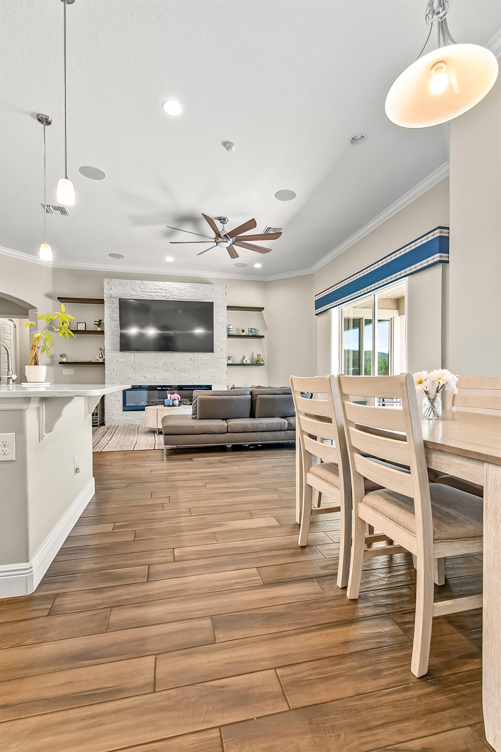 KERRINGTON AT ADDISON VIL - Residential