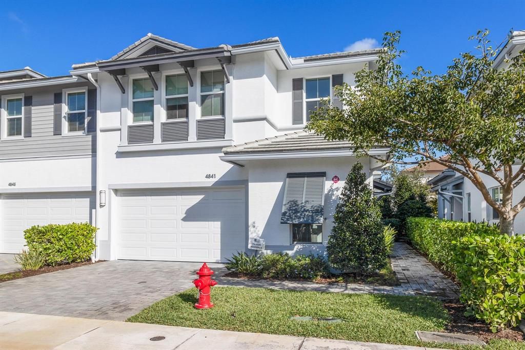 Photo of 4841 Pointe Midtown Road, Palm Beach Gardens, FL 33418 (MLS # R10775176)