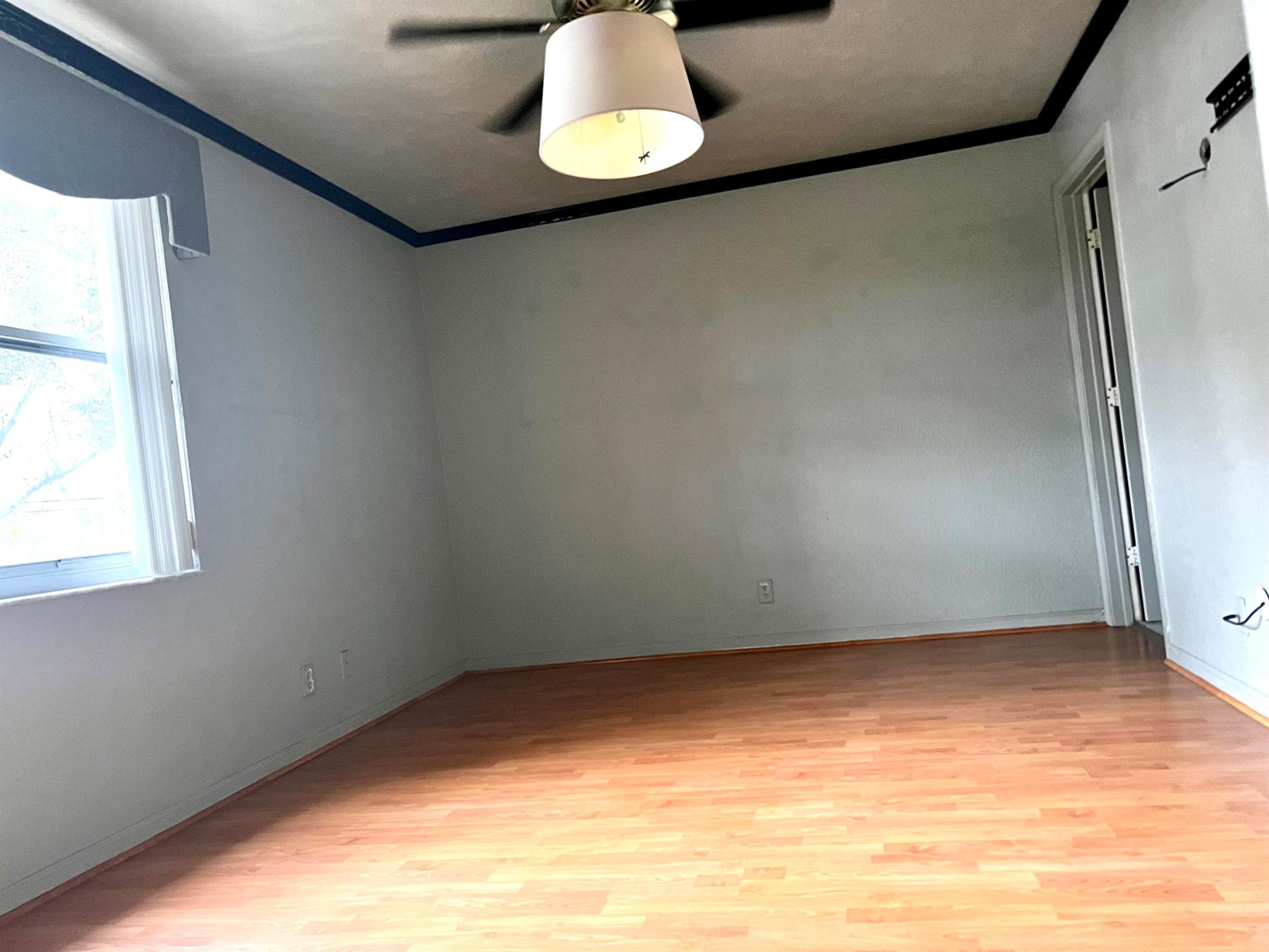 SUMMIT LAKE - Residential