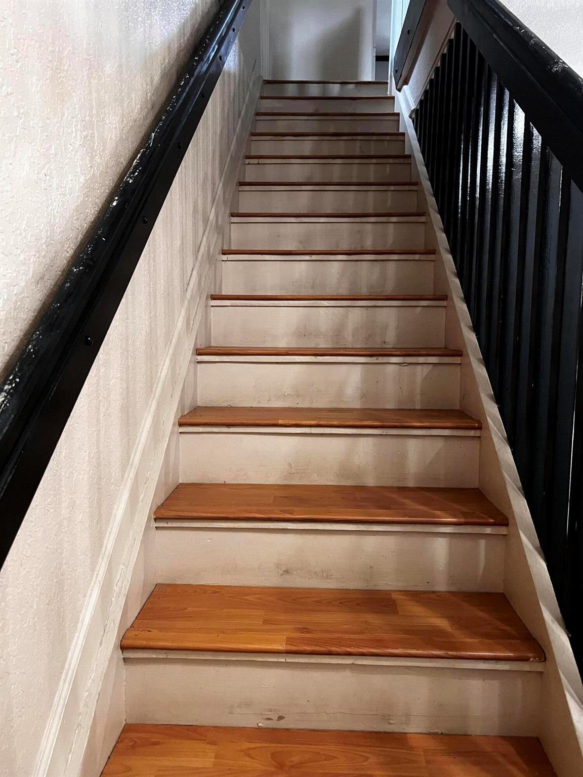 SUMMIT LAKE - Residential