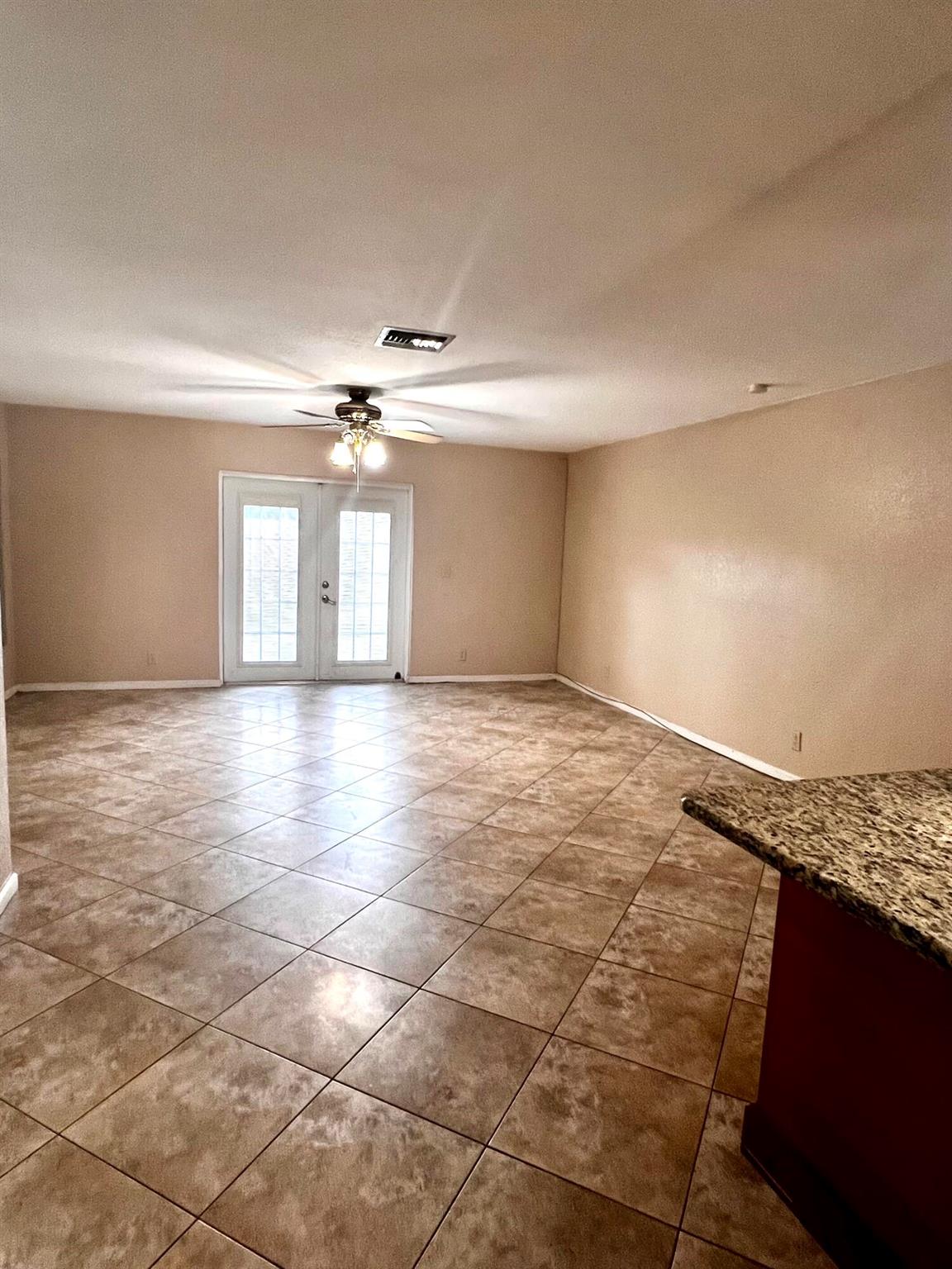 SUMMIT LAKE - Residential