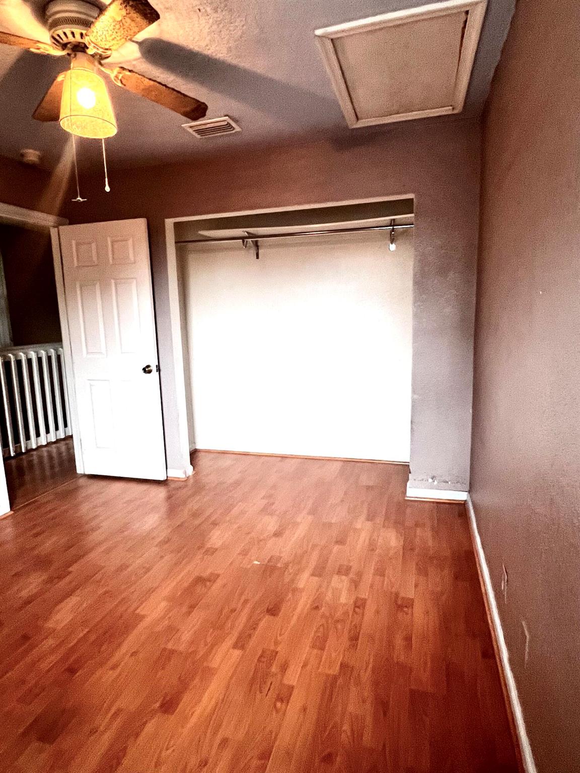 SUMMIT LAKE - Residential