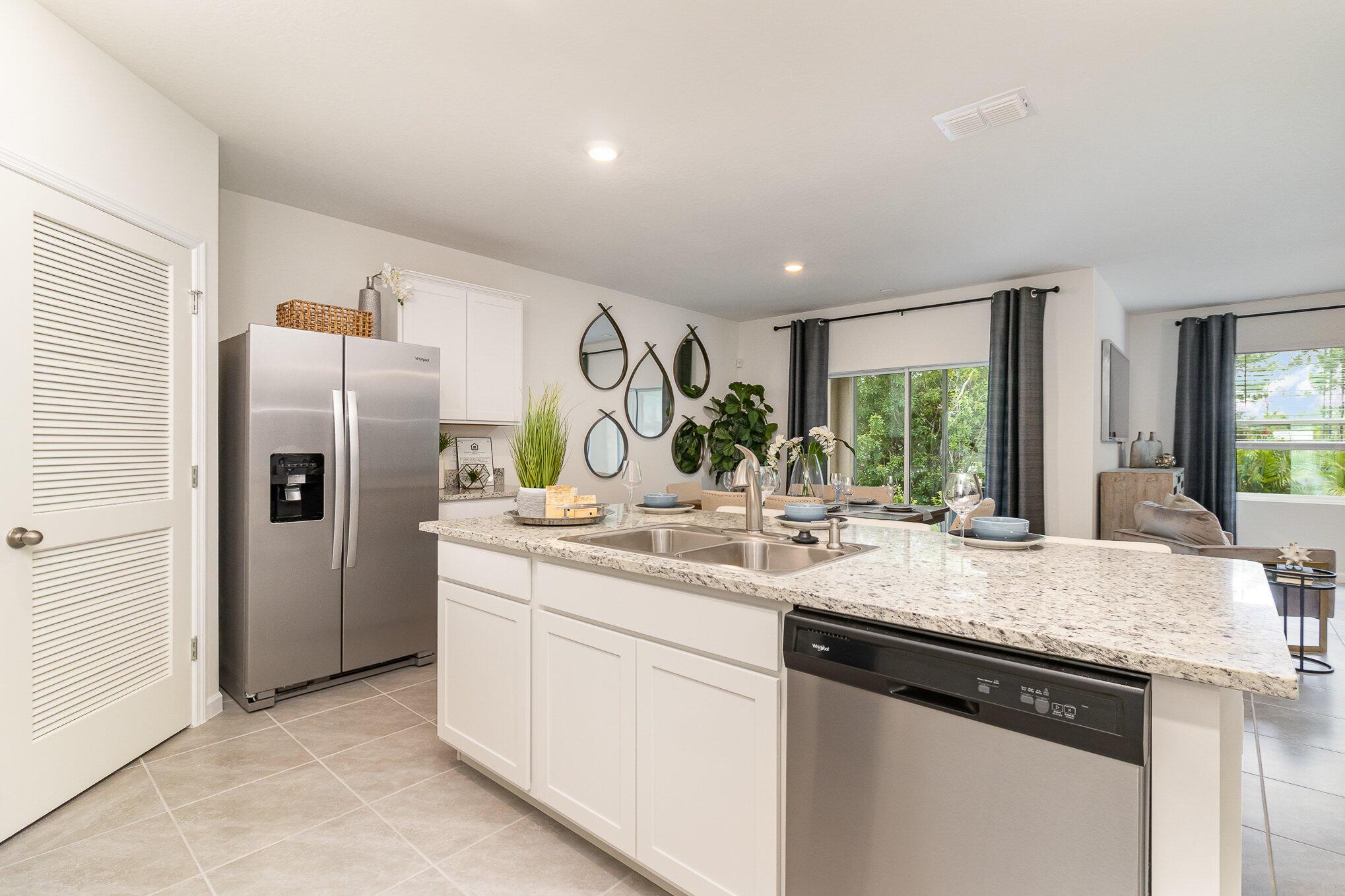 MORNINGSIDE PALM BREEZES CLUB 2B - Residential