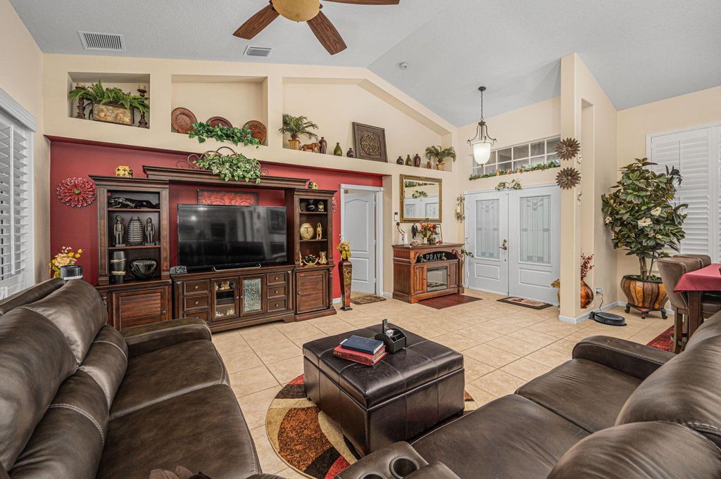 Photo of 5495 NW Evanston Avenue, Port Saint Lucie, FL 34983 (MLS # R11004175)