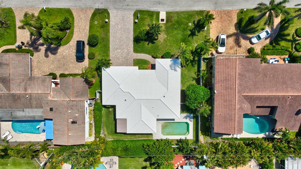 LIGHTHOUSE POINT FIRST SEC - Residential