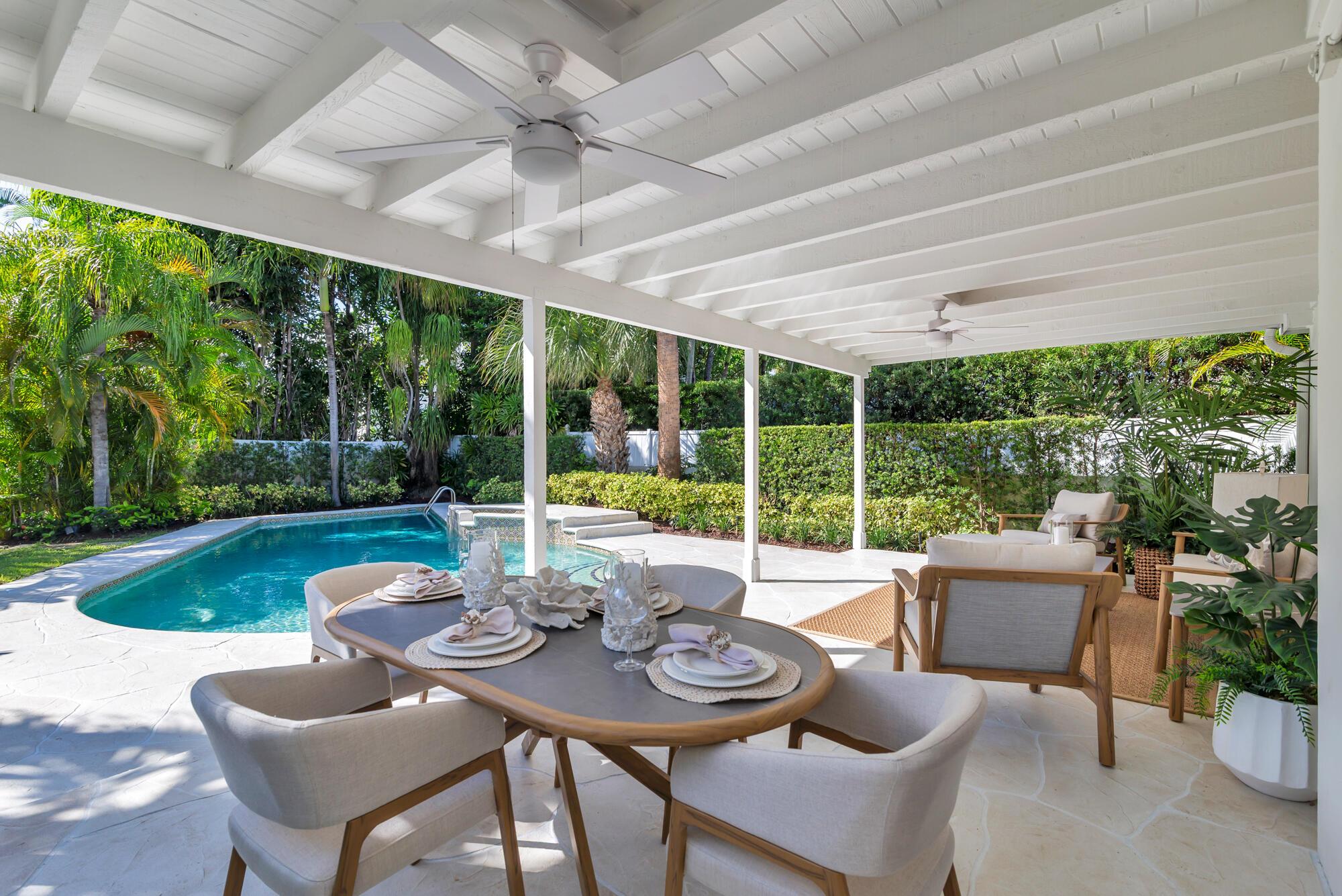 EDGEWATER - Residential