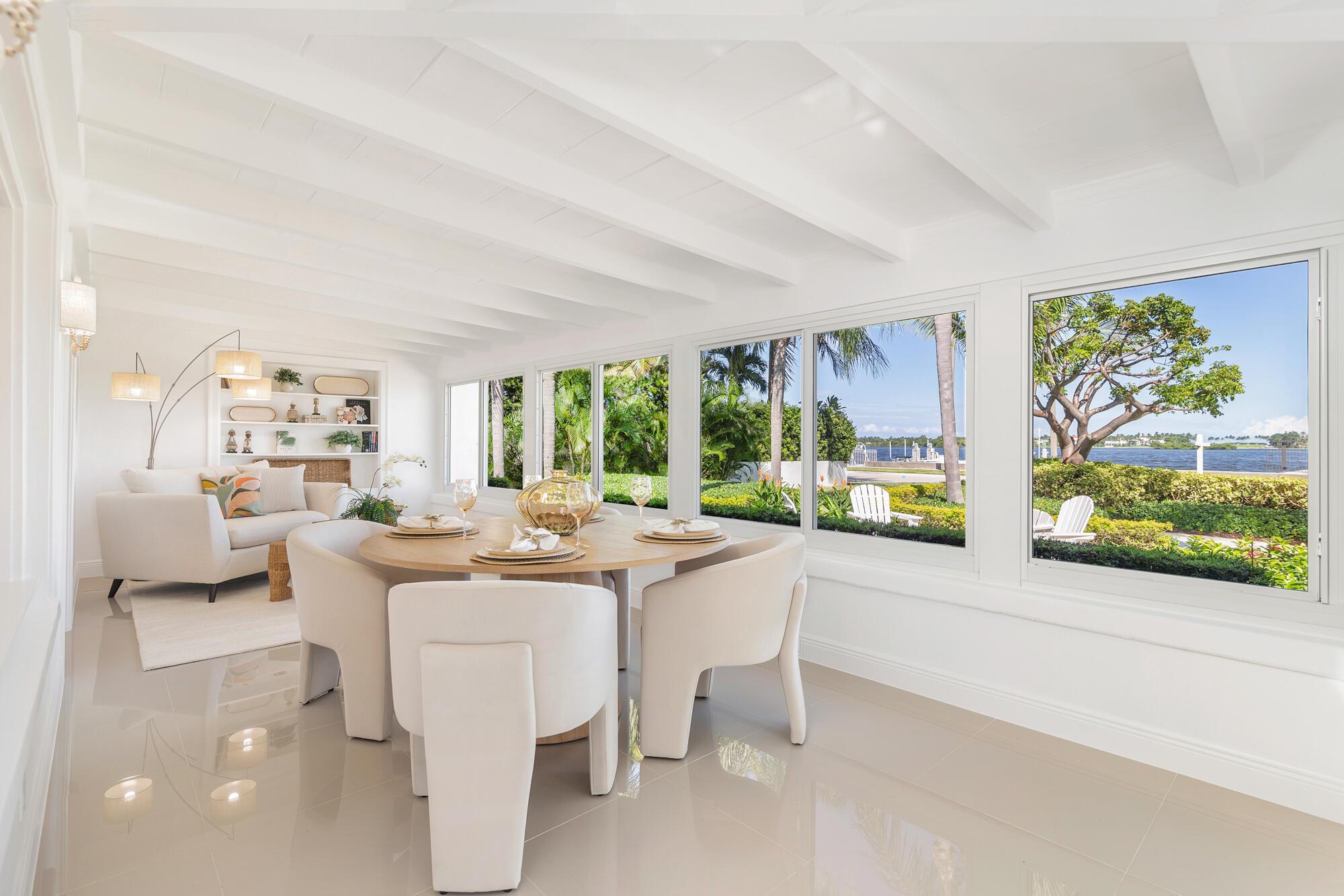 EDGEWATER - Residential