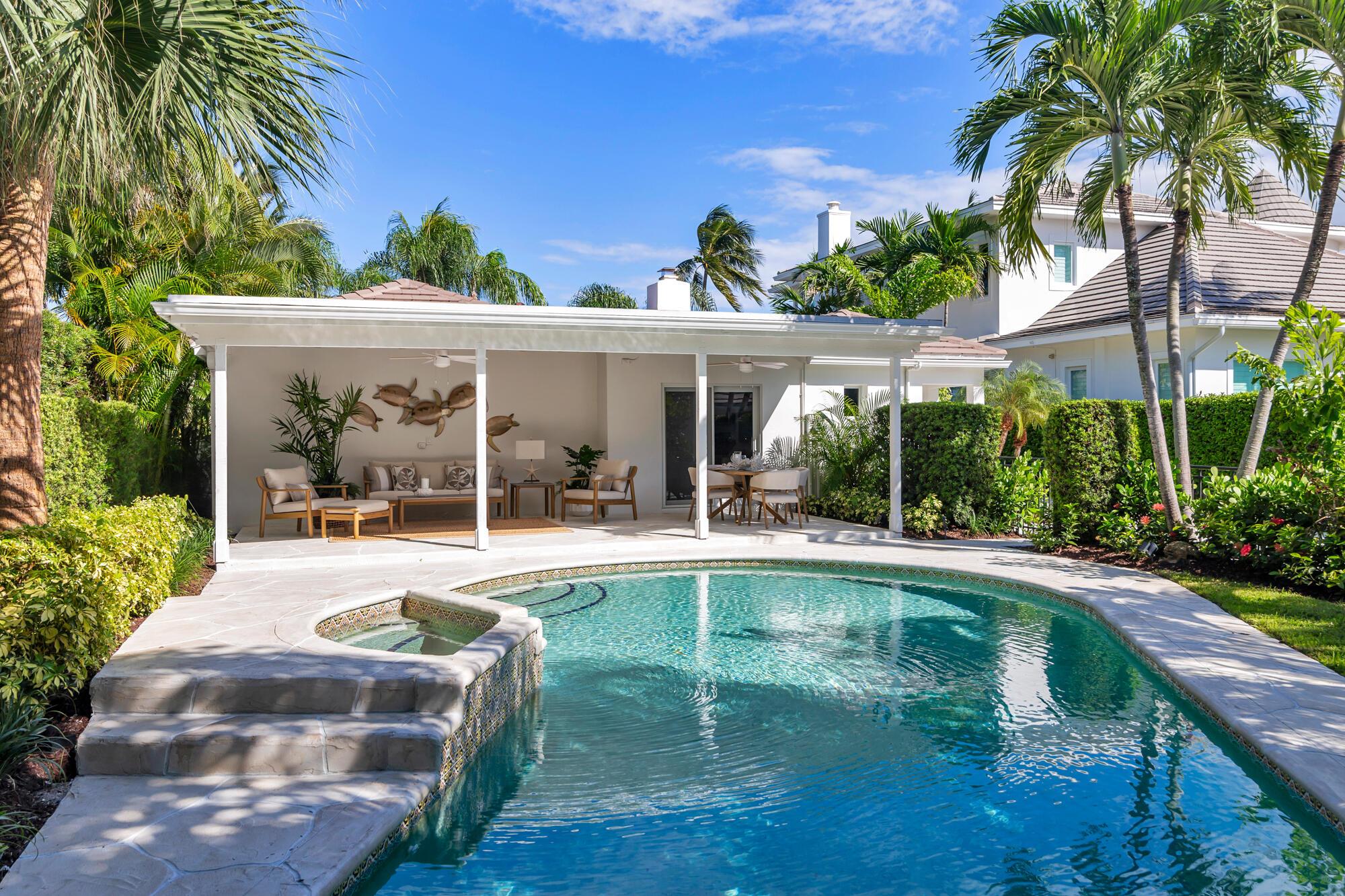 EDGEWATER - Residential
