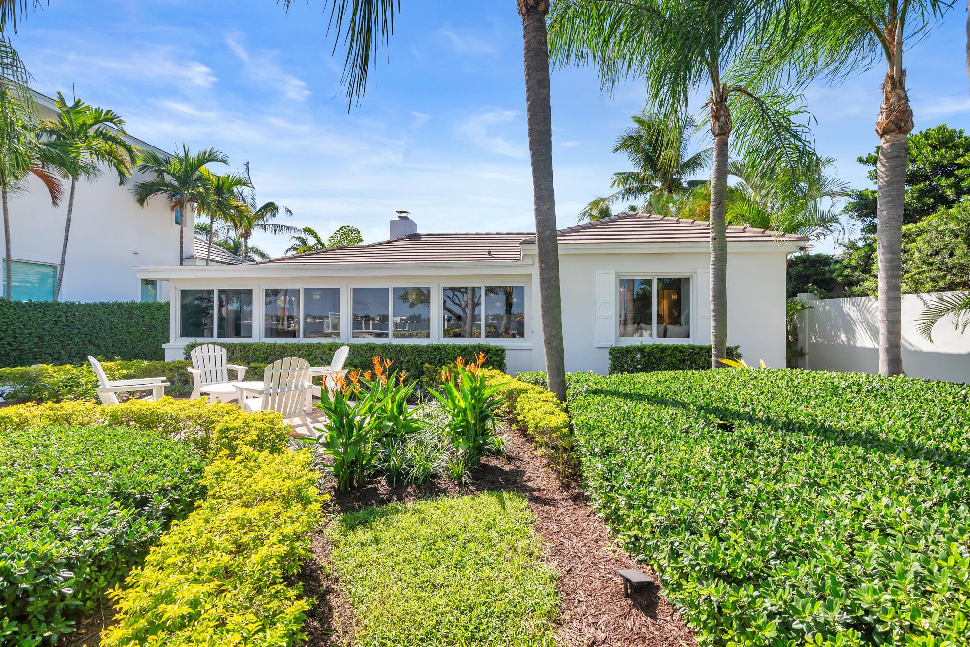 EDGEWATER - Residential