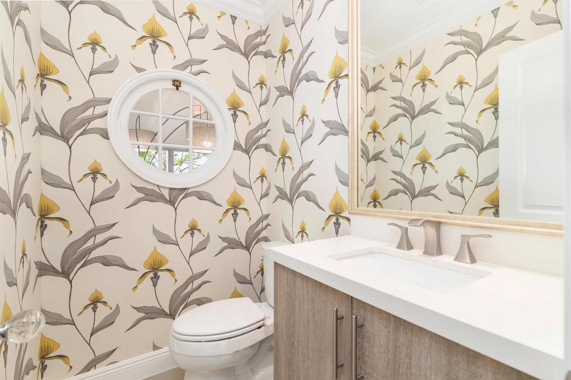 EDGEWATER - Residential