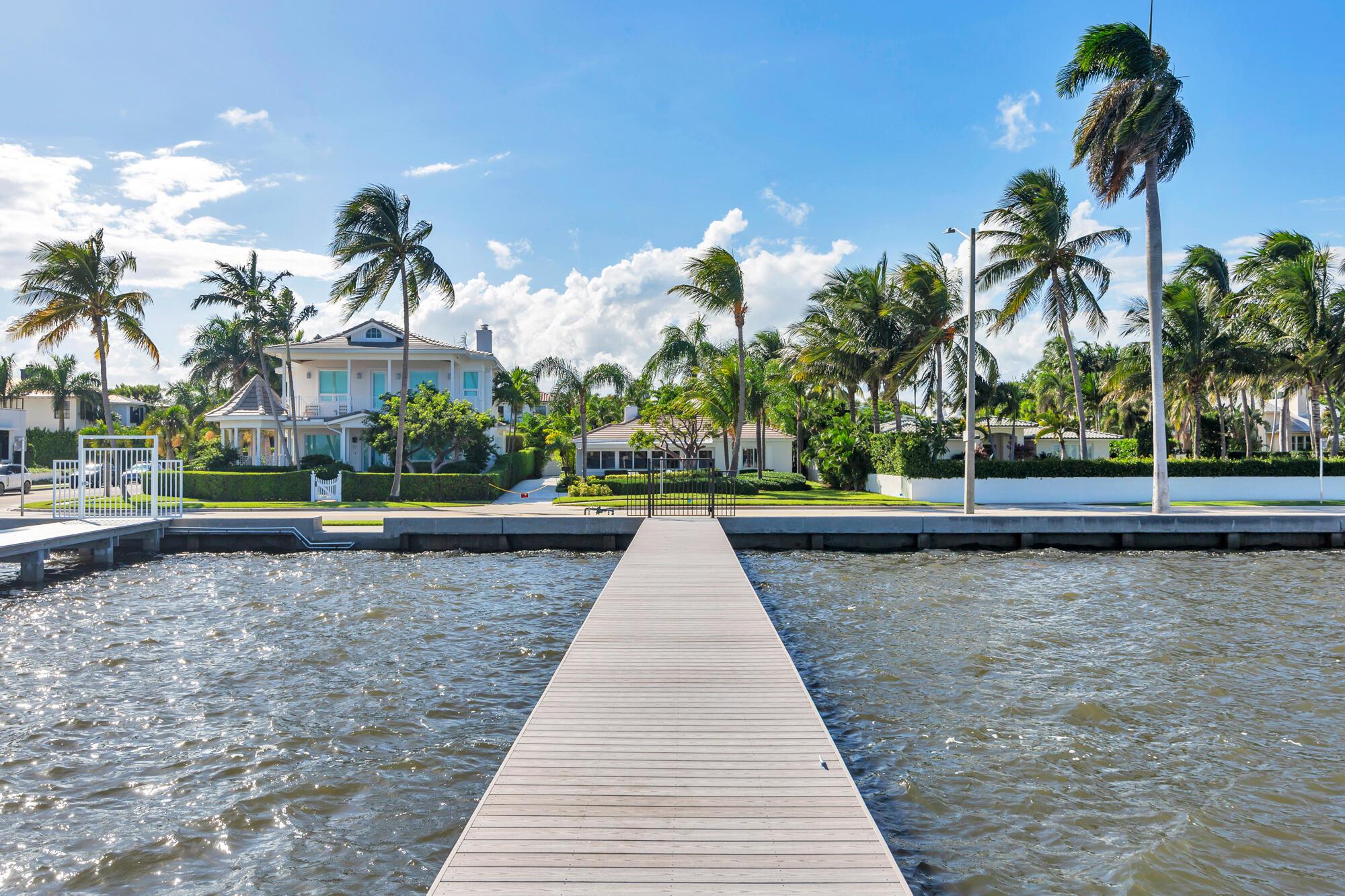 EDGEWATER - Residential