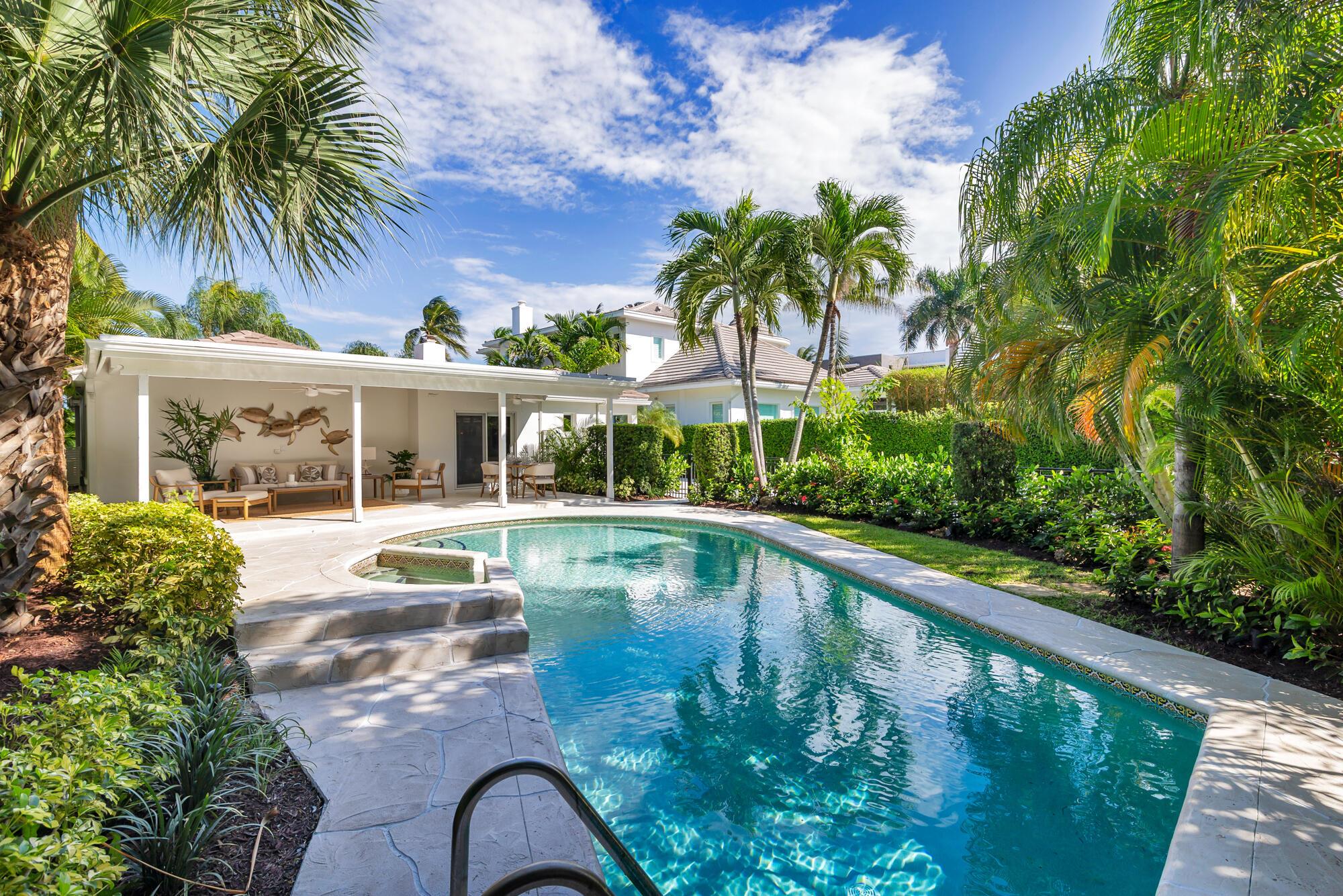 EDGEWATER - Residential
