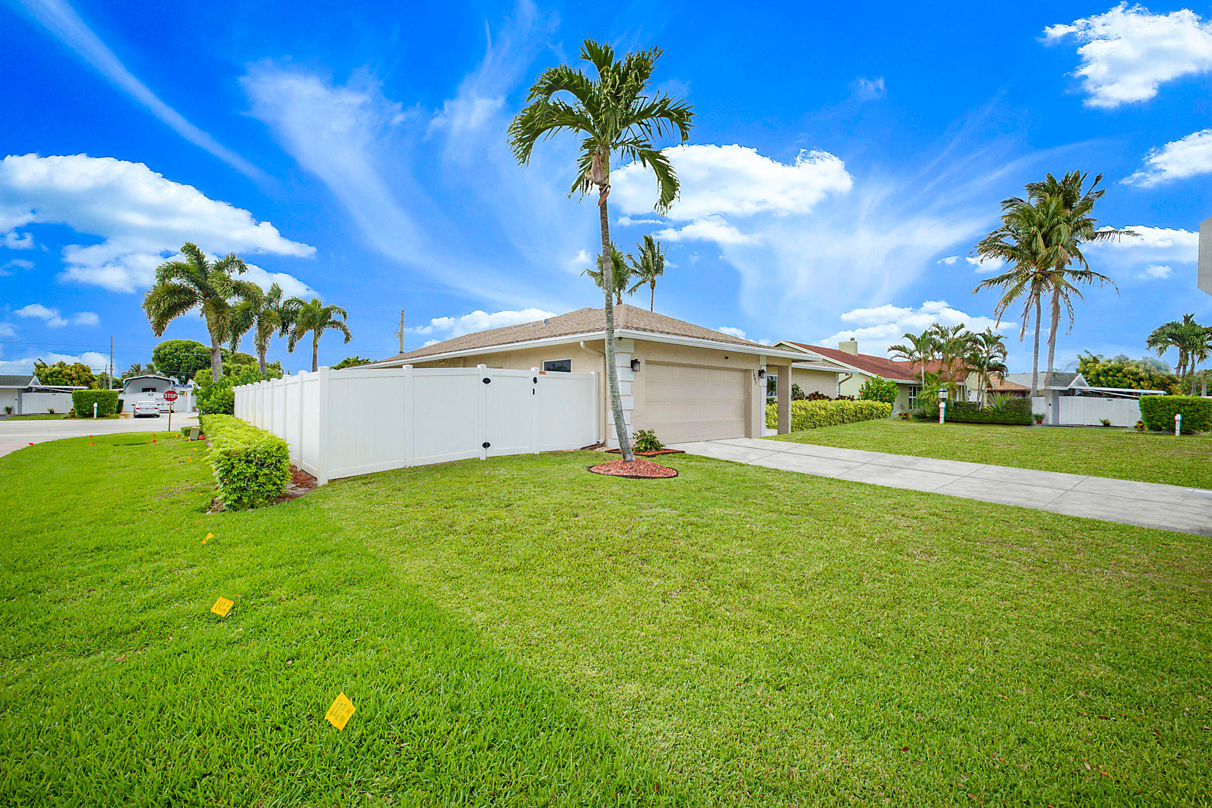 ESTATES OF LAKE CLARKE SHORES - Residential