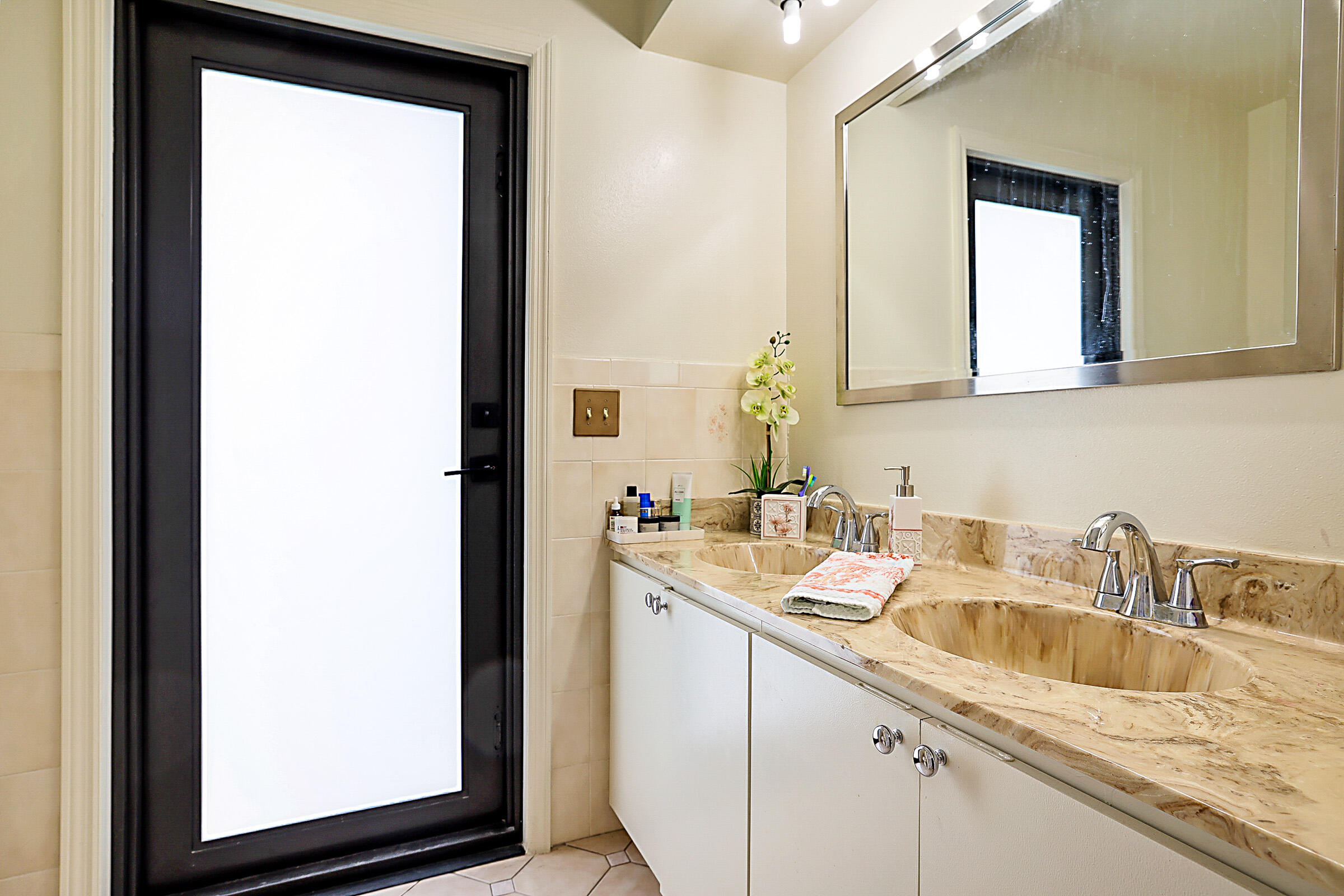 ESTATES OF LAKE CLARKE SHORES - Residential