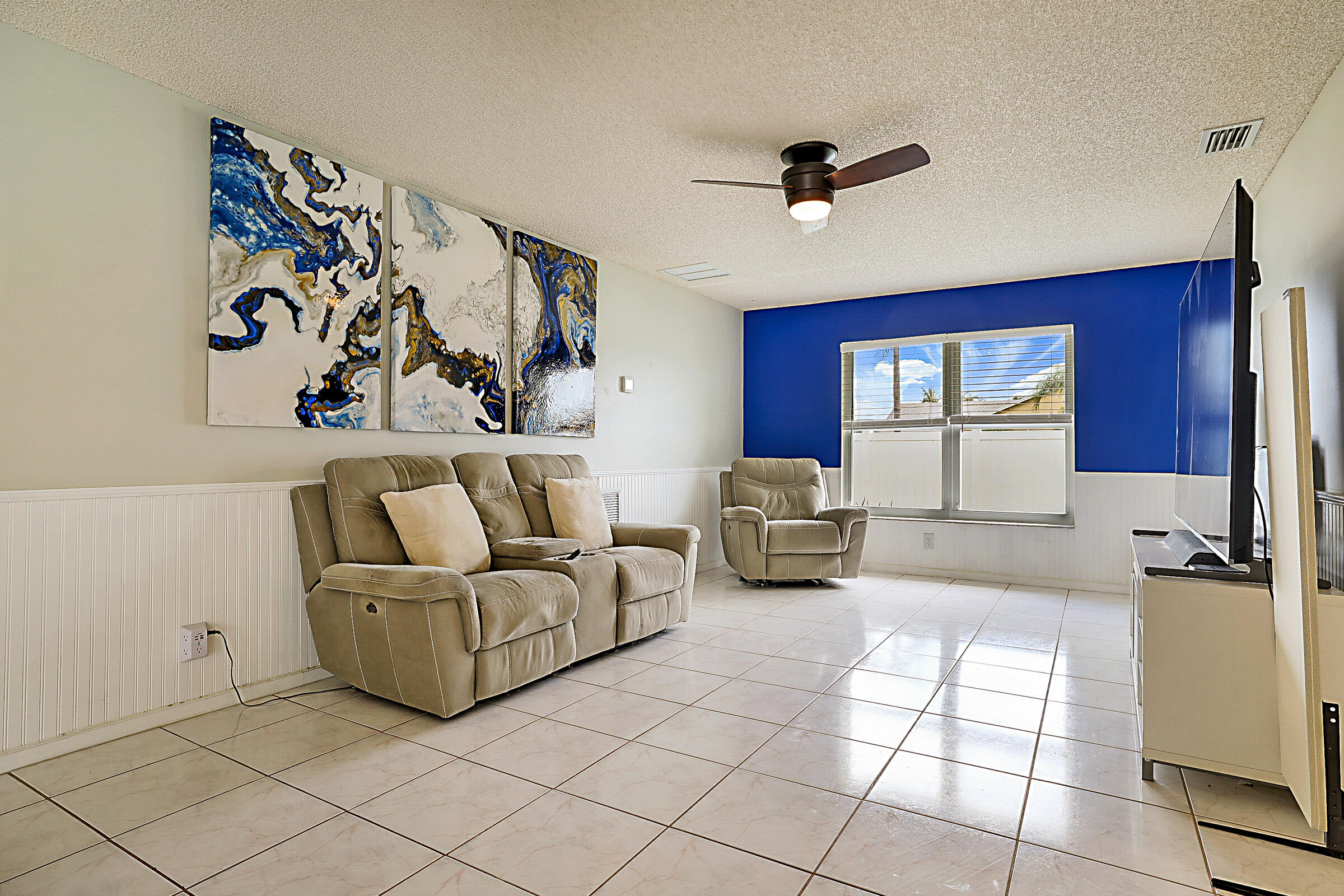 ESTATES OF LAKE CLARKE SHORES - Residential