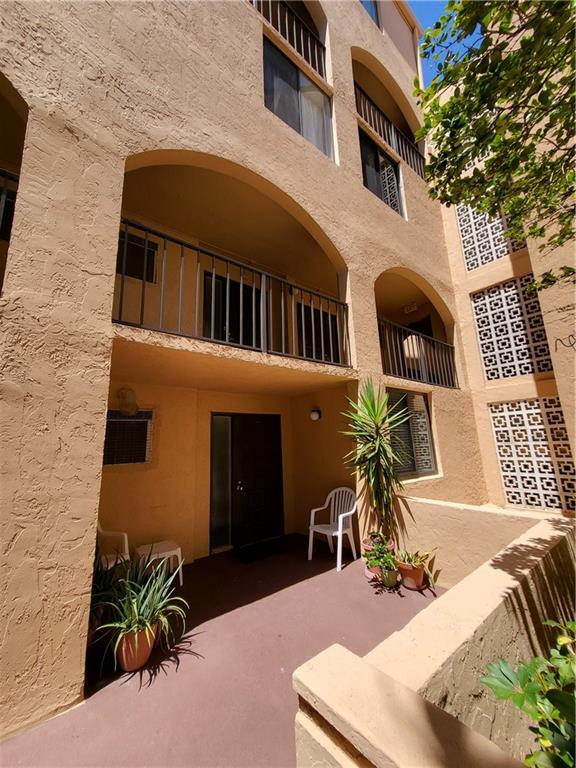 Delray Racquet Club - Residential