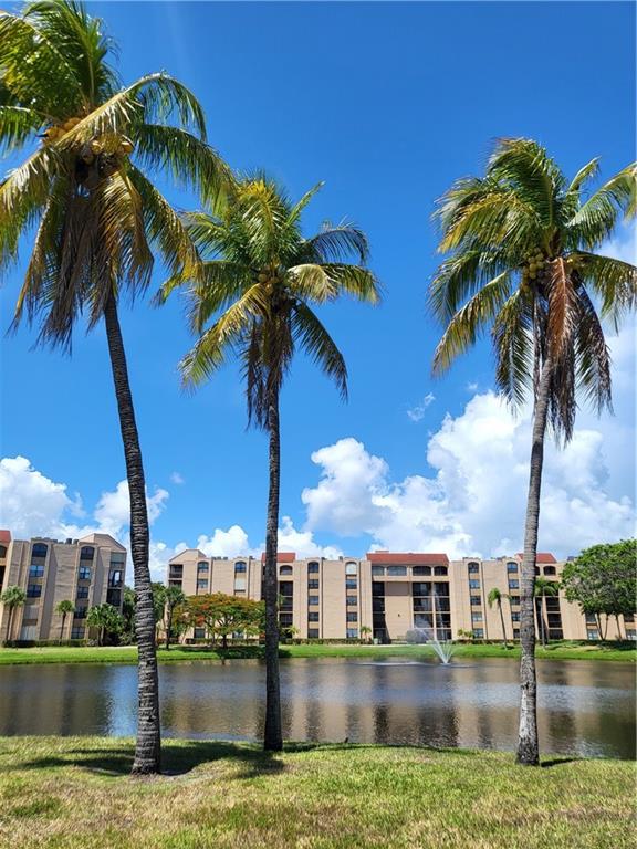 Delray Racquet Club - Residential