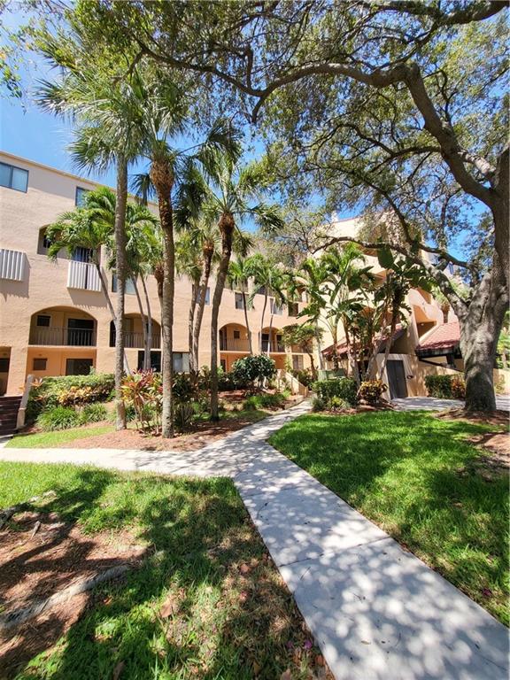 Delray Racquet Club - Residential