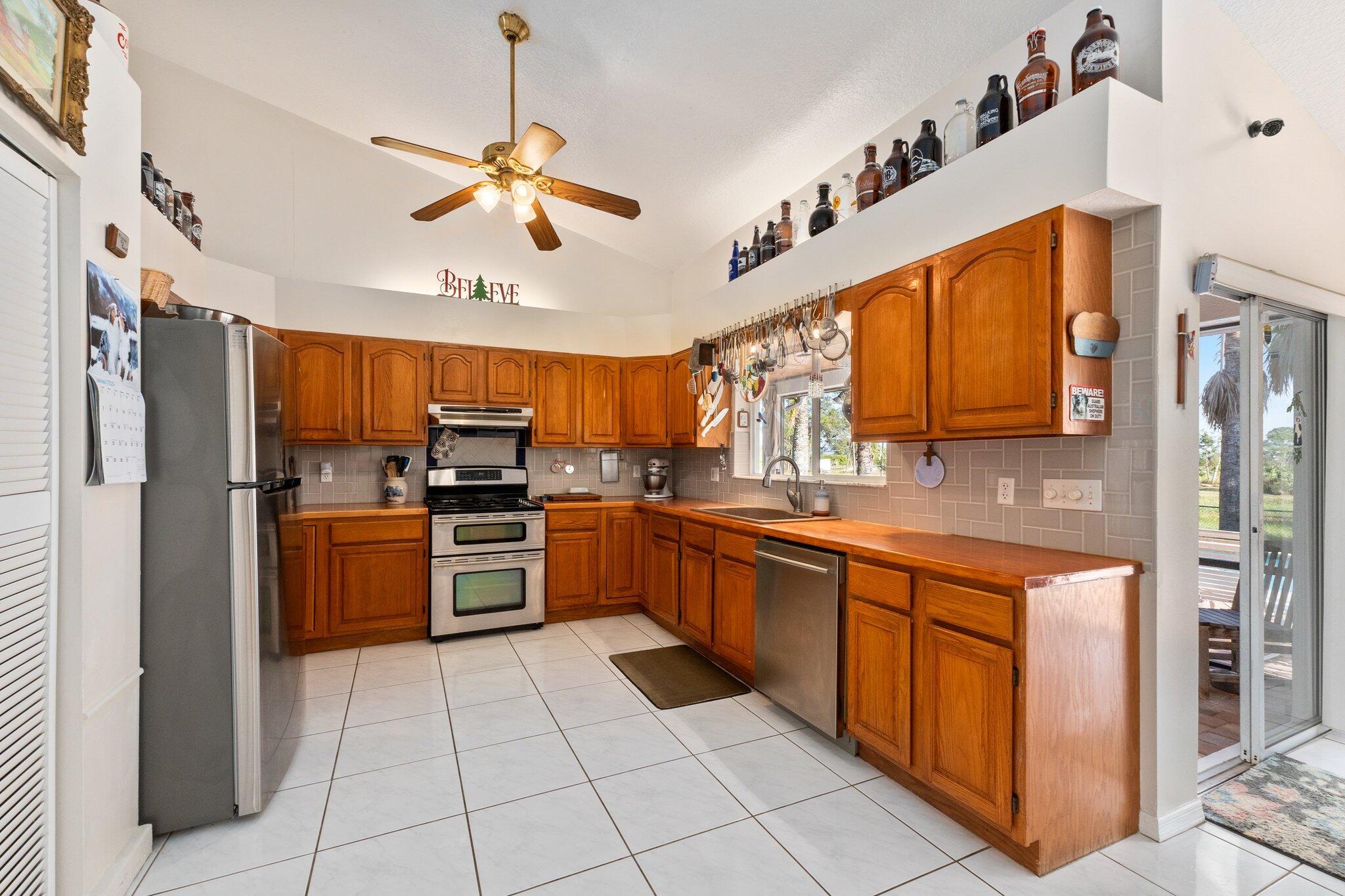 TREASURE COAST AIRPARK - Residential