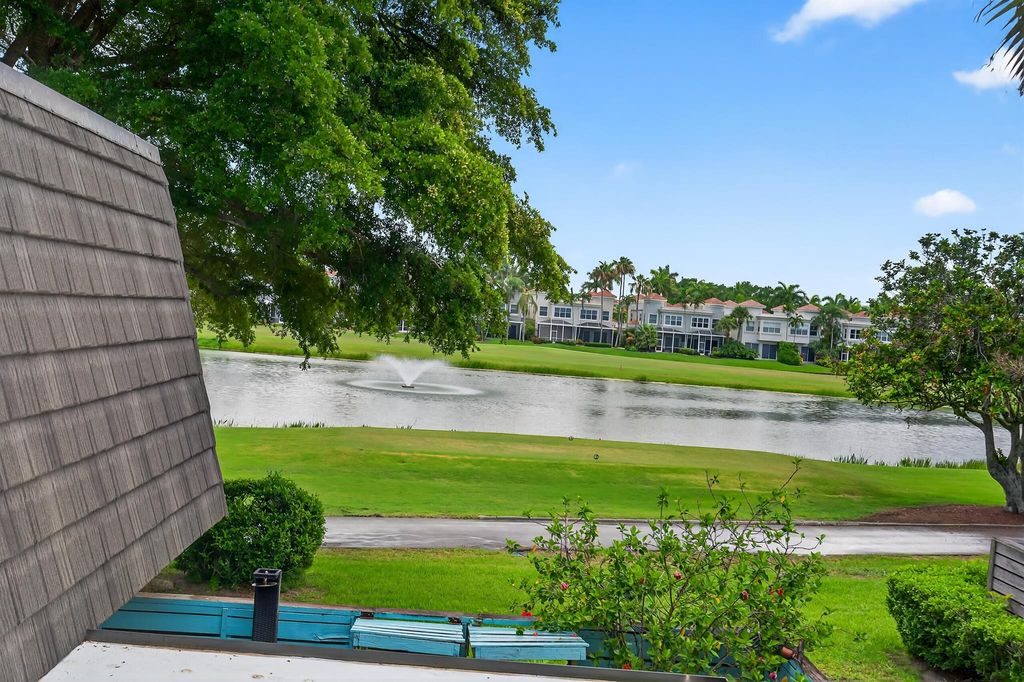 Photo of 1508 15th Terrace, Palm Beach Gardens, FL 33418 (MLS # R11098556)