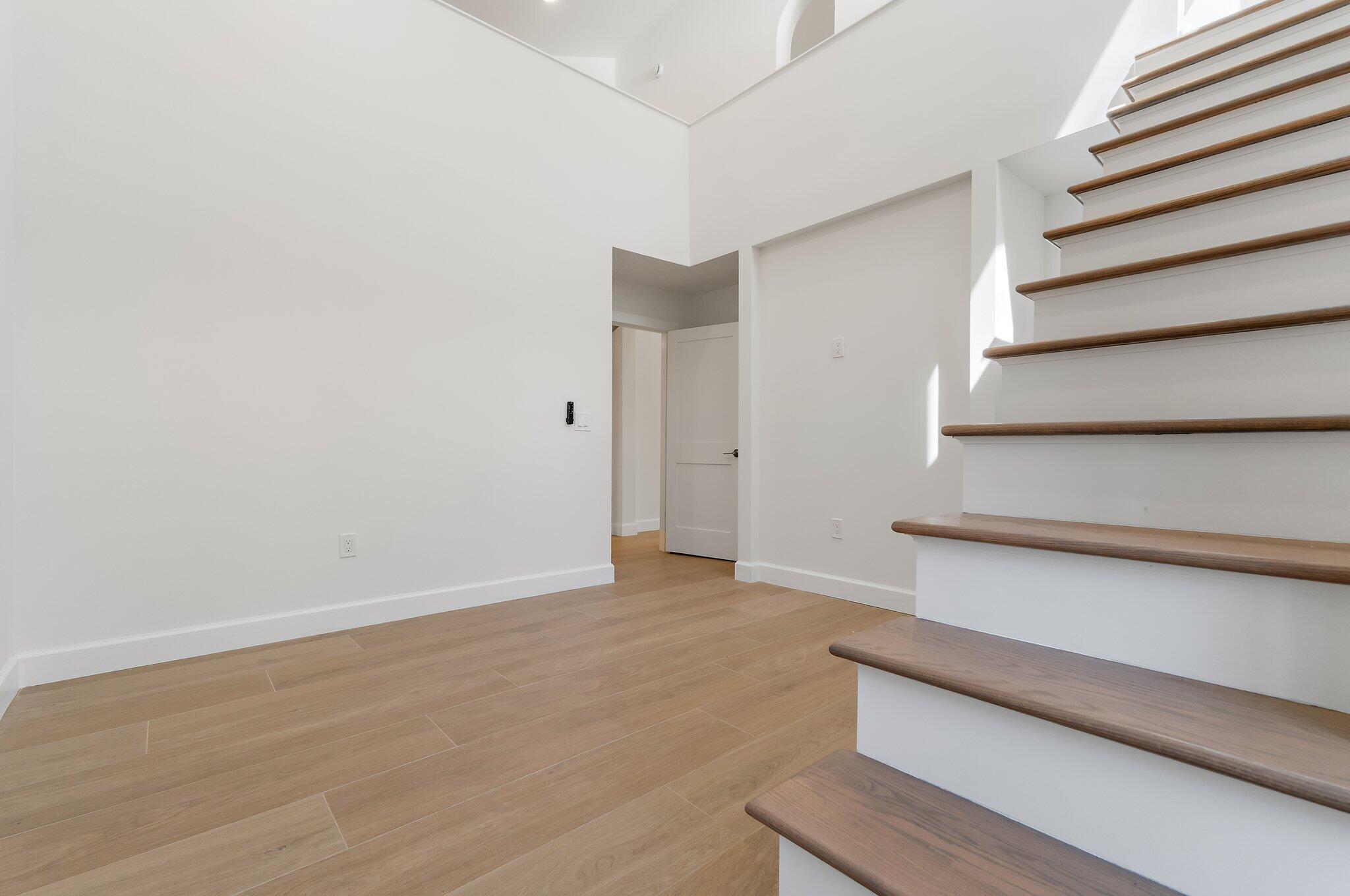 RIDGE AT THE BLUFFS - Residential Lease