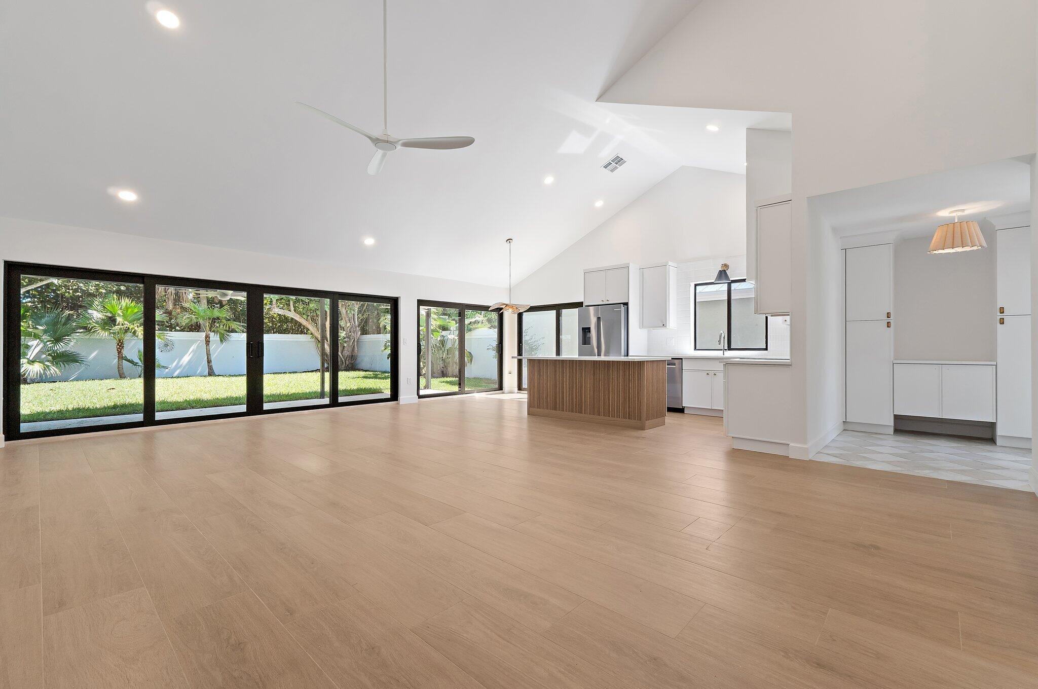 RIDGE AT THE BLUFFS - Residential Lease
