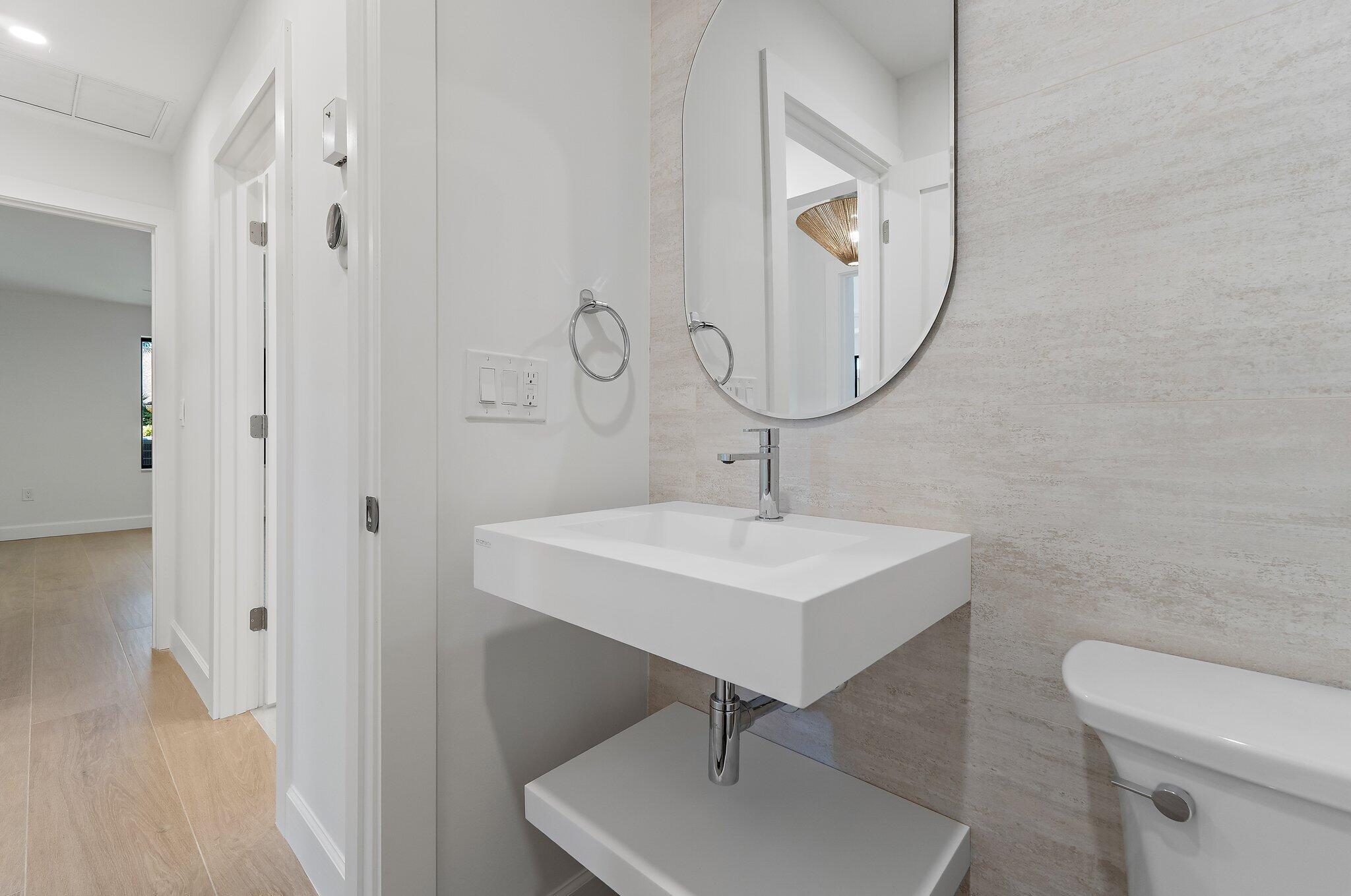 RIDGE AT THE BLUFFS - Residential Lease