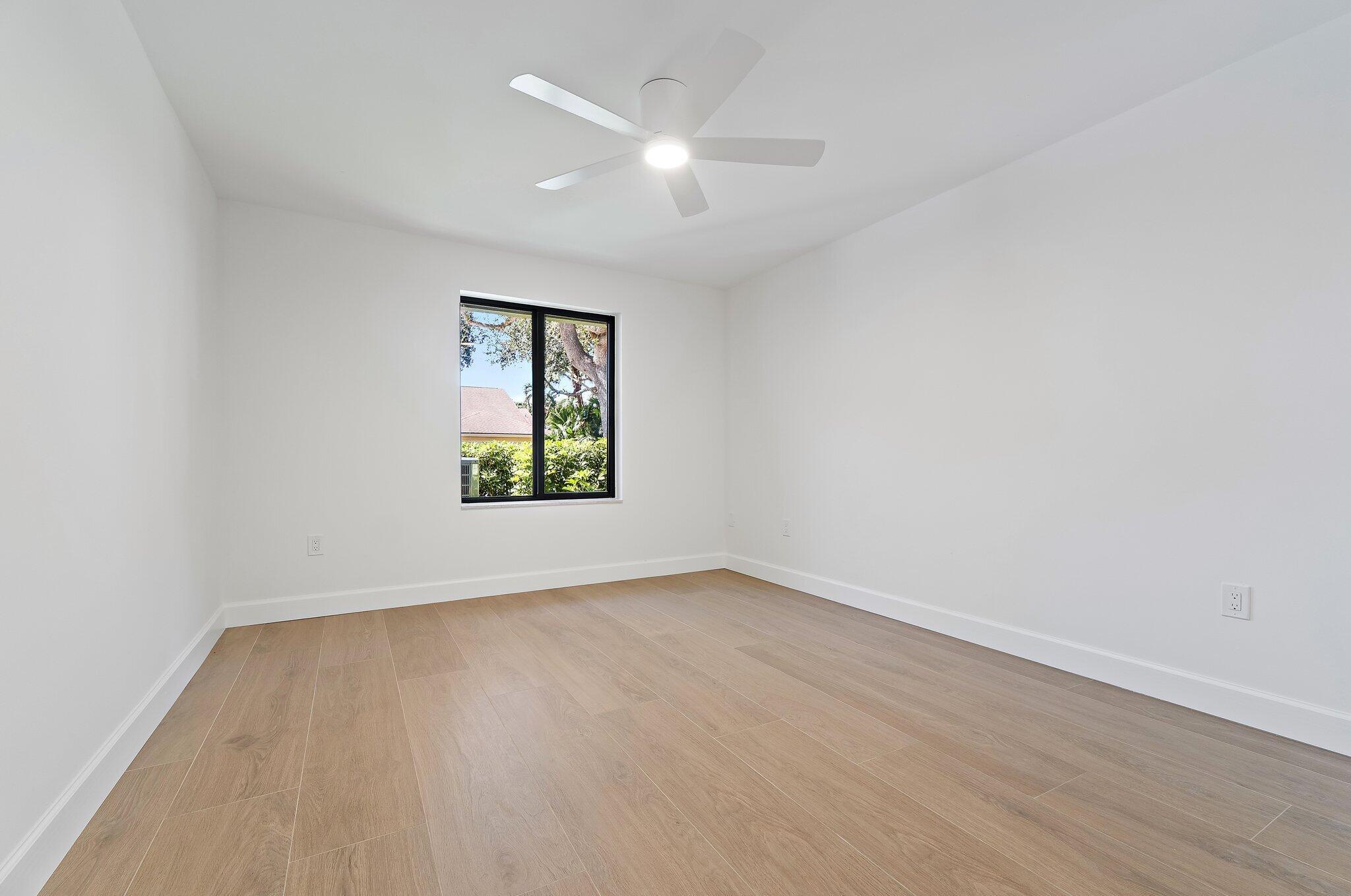 RIDGE AT THE BLUFFS - Residential Lease