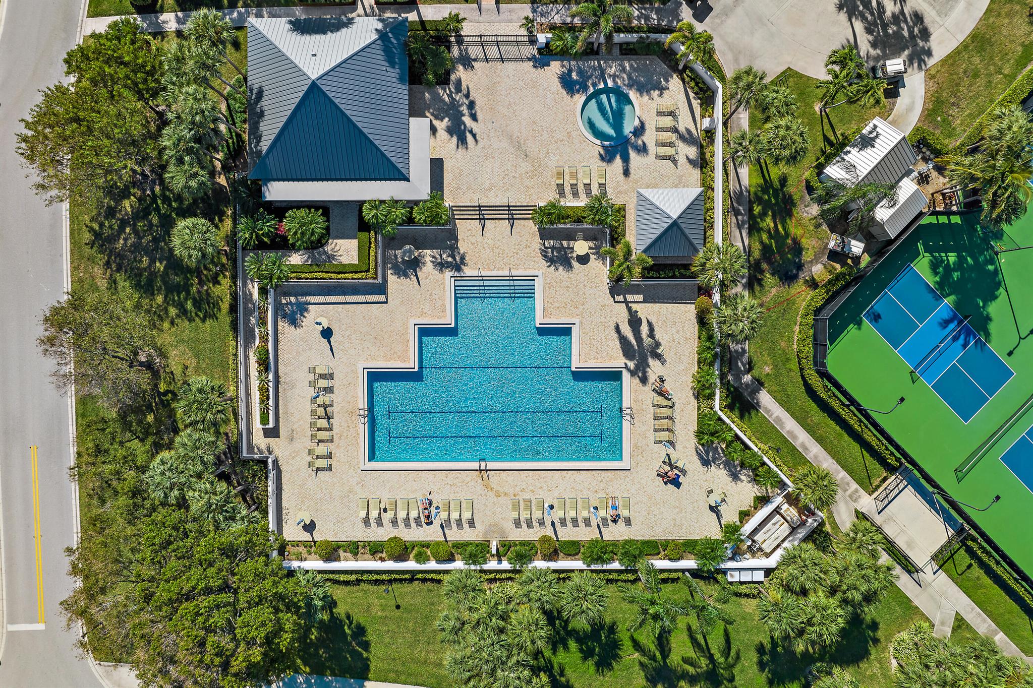 RIDGE AT THE BLUFFS - Residential Lease