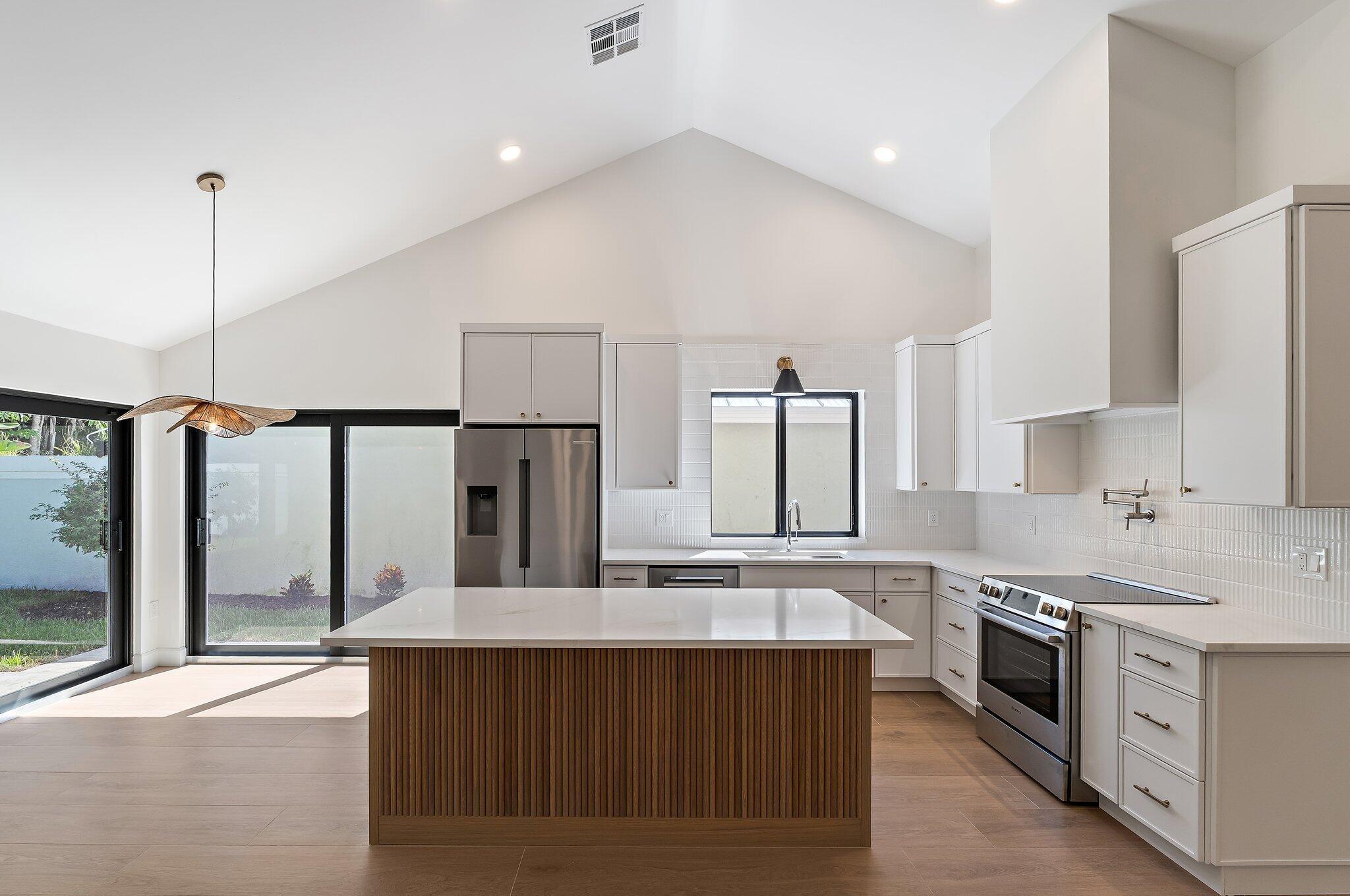RIDGE AT THE BLUFFS - Residential Lease