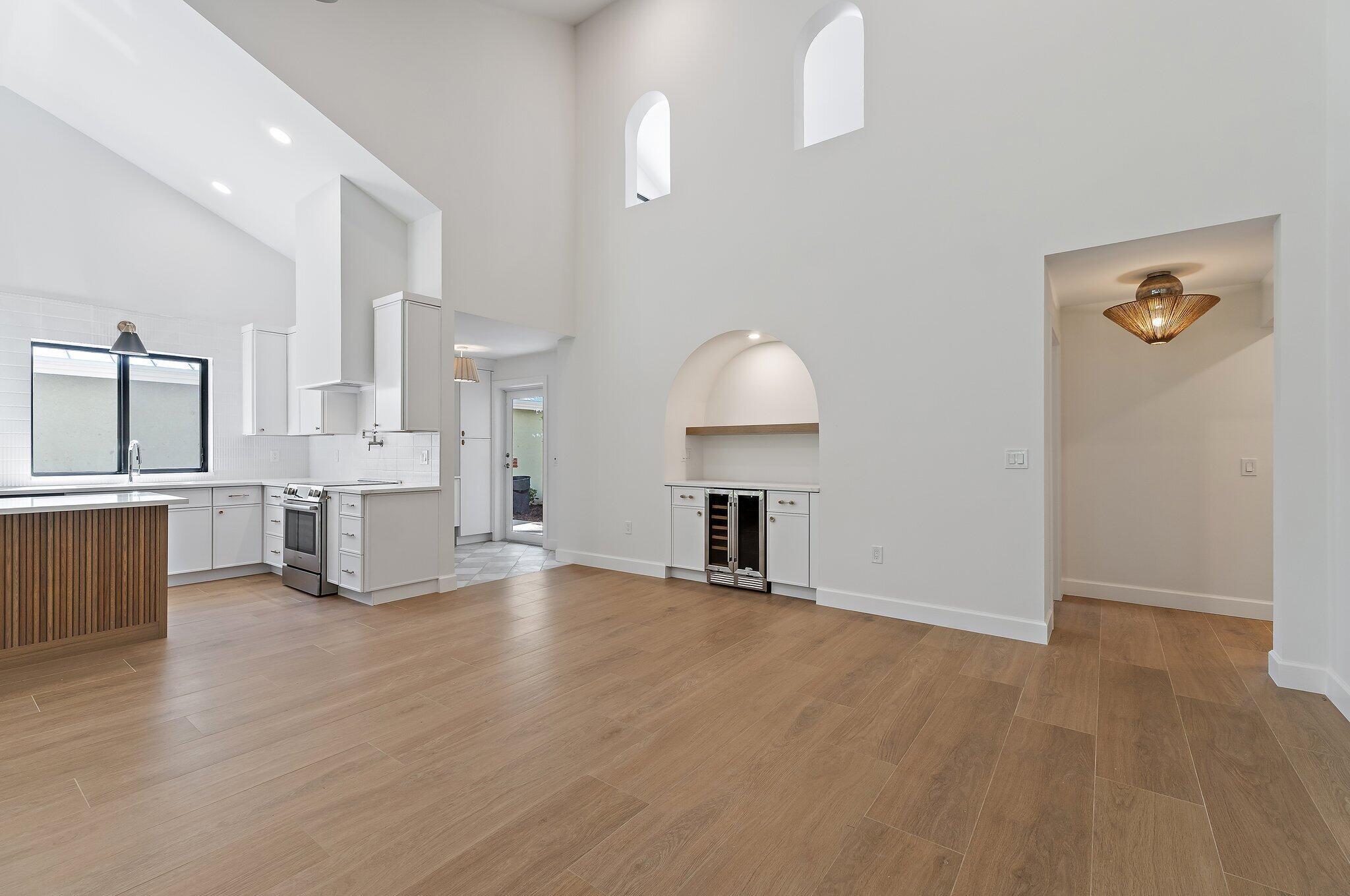 RIDGE AT THE BLUFFS - Residential Lease