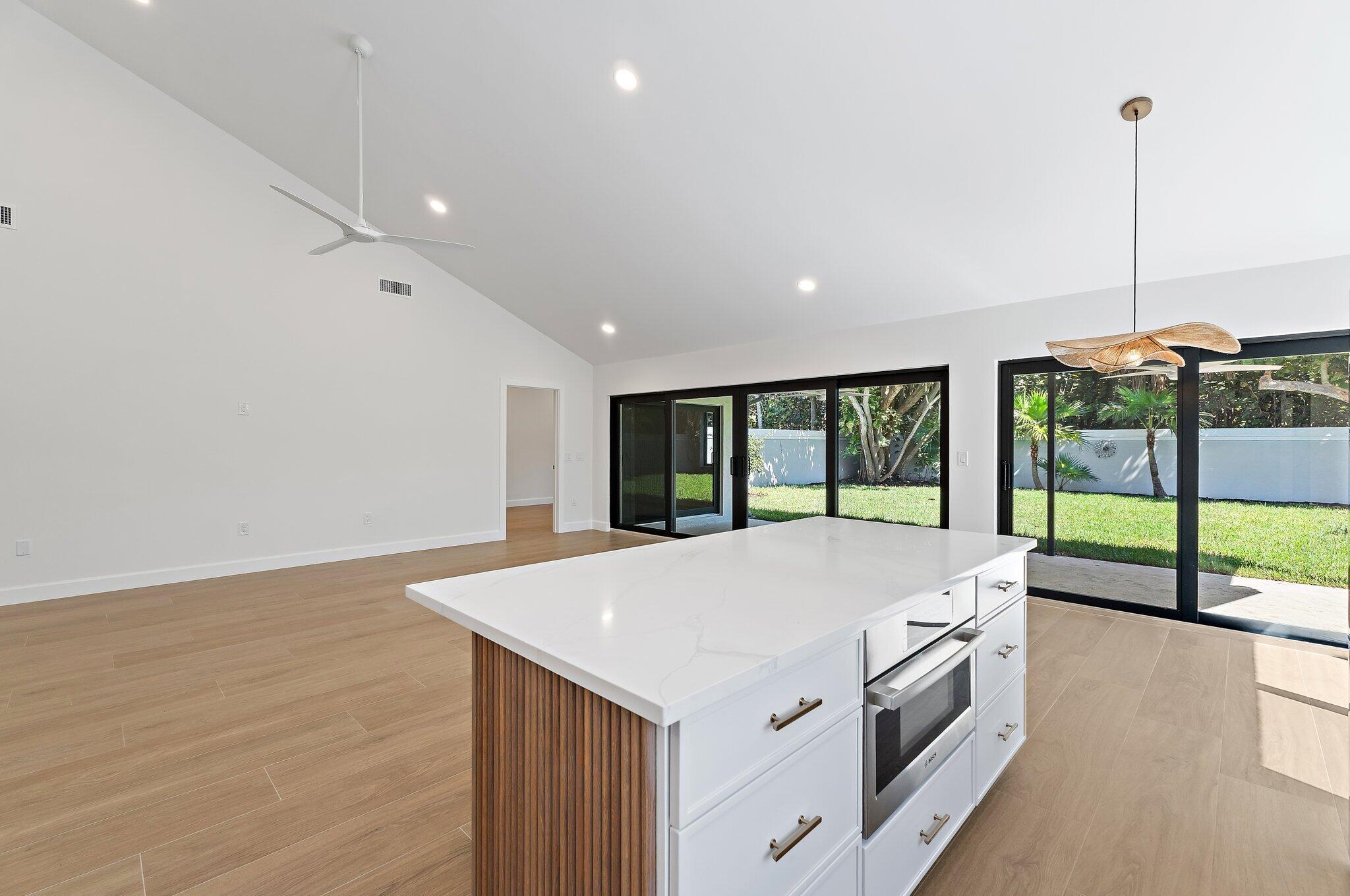 RIDGE AT THE BLUFFS - Residential Lease