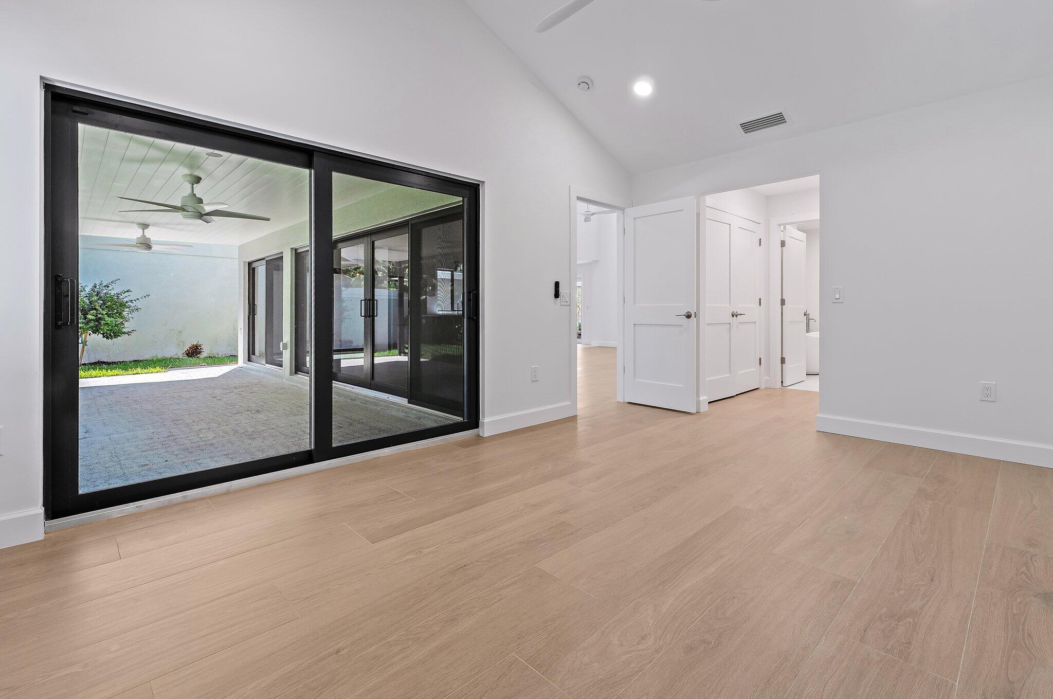 RIDGE AT THE BLUFFS - Residential Lease