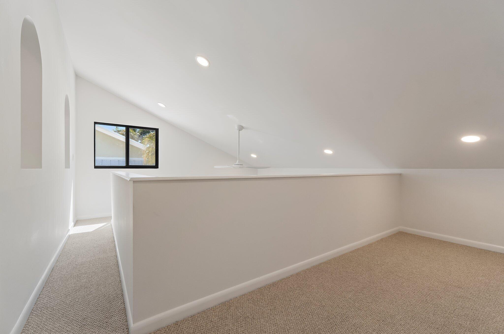 RIDGE AT THE BLUFFS - Residential Lease