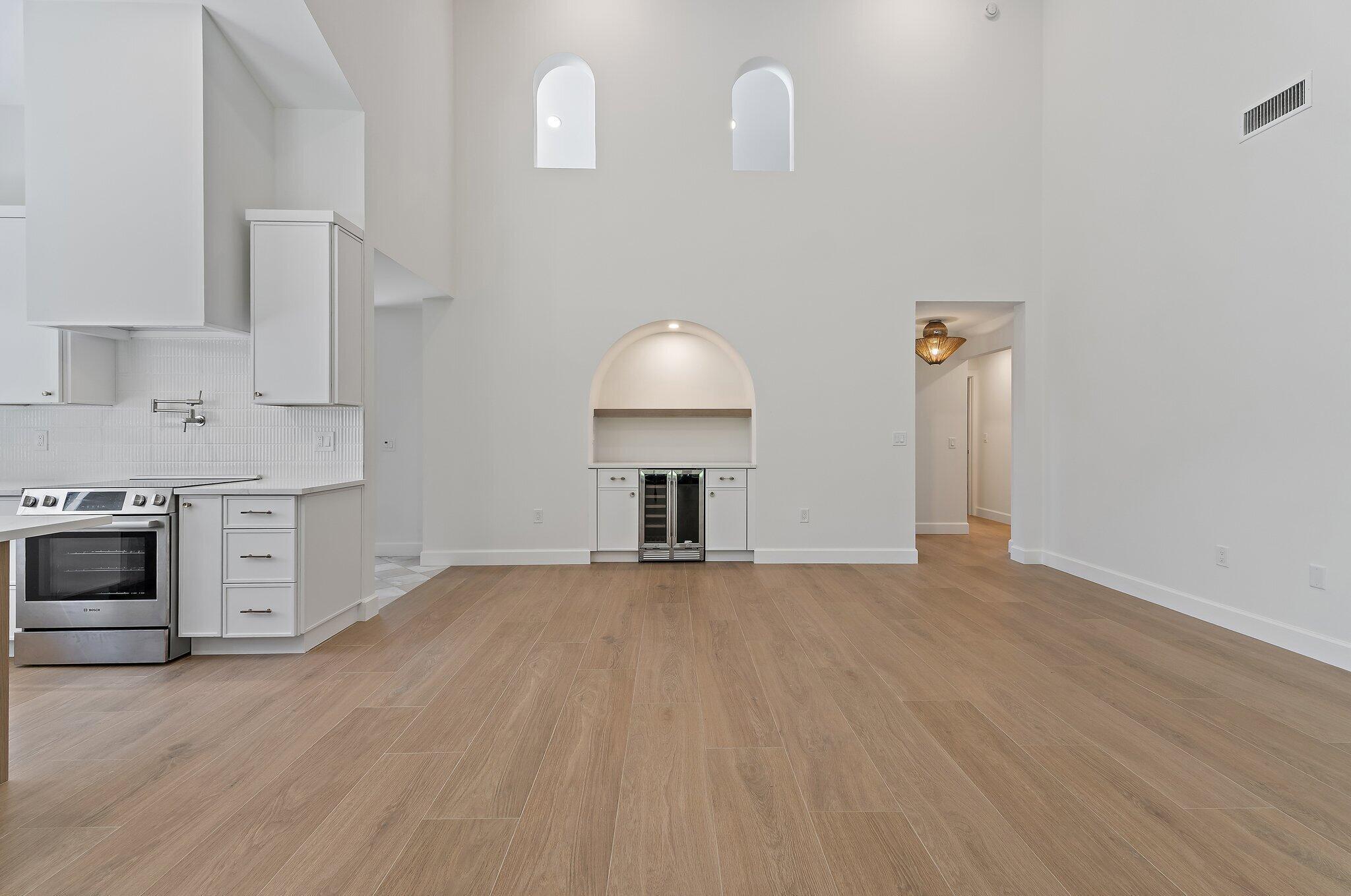 RIDGE AT THE BLUFFS - Residential Lease