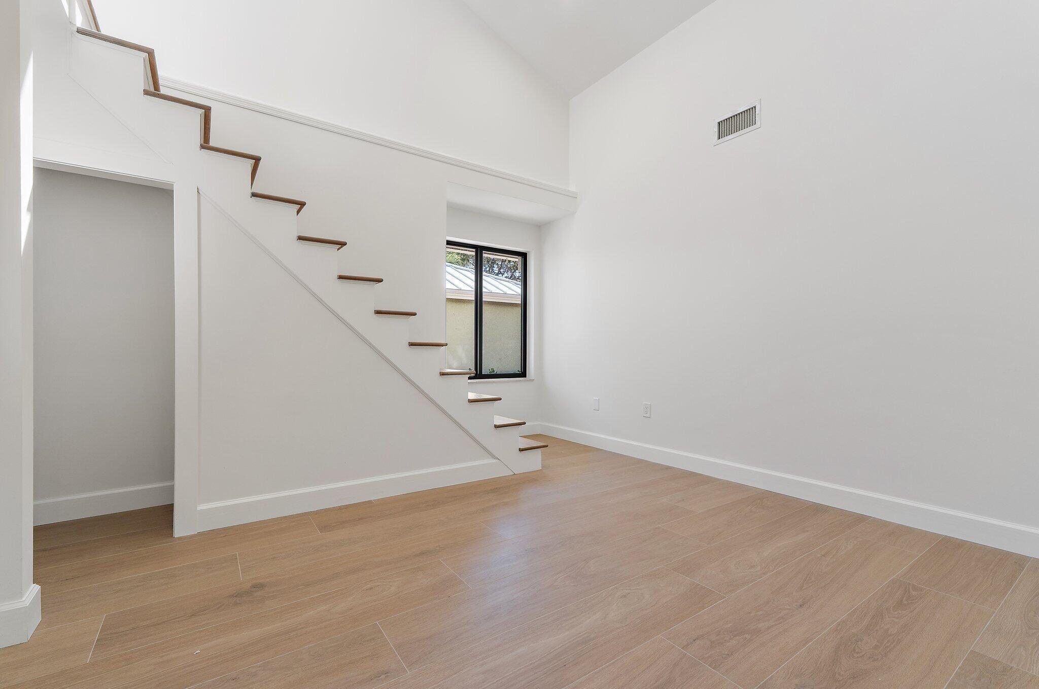 RIDGE AT THE BLUFFS - Residential Lease