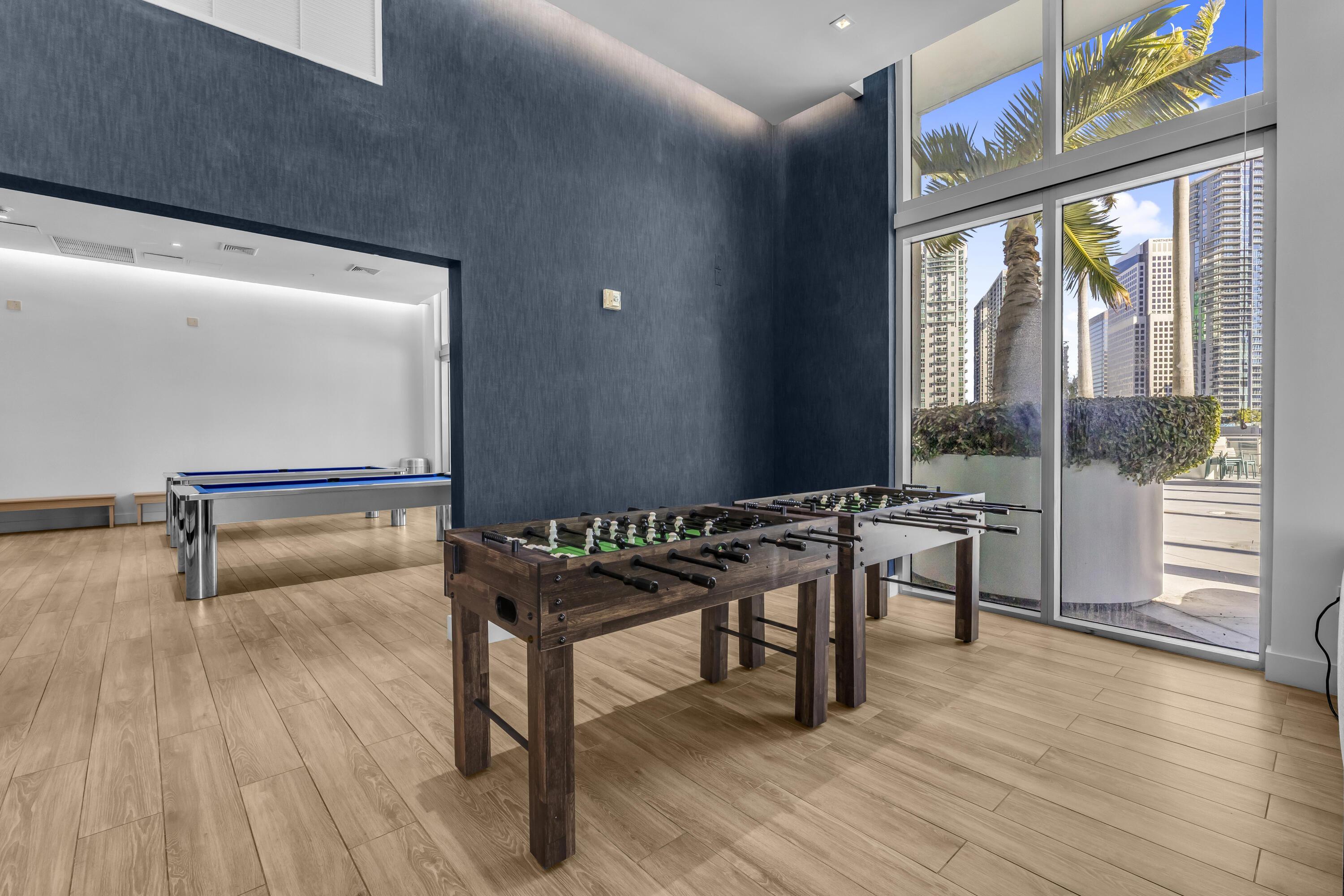 IVY CONDO - Residential