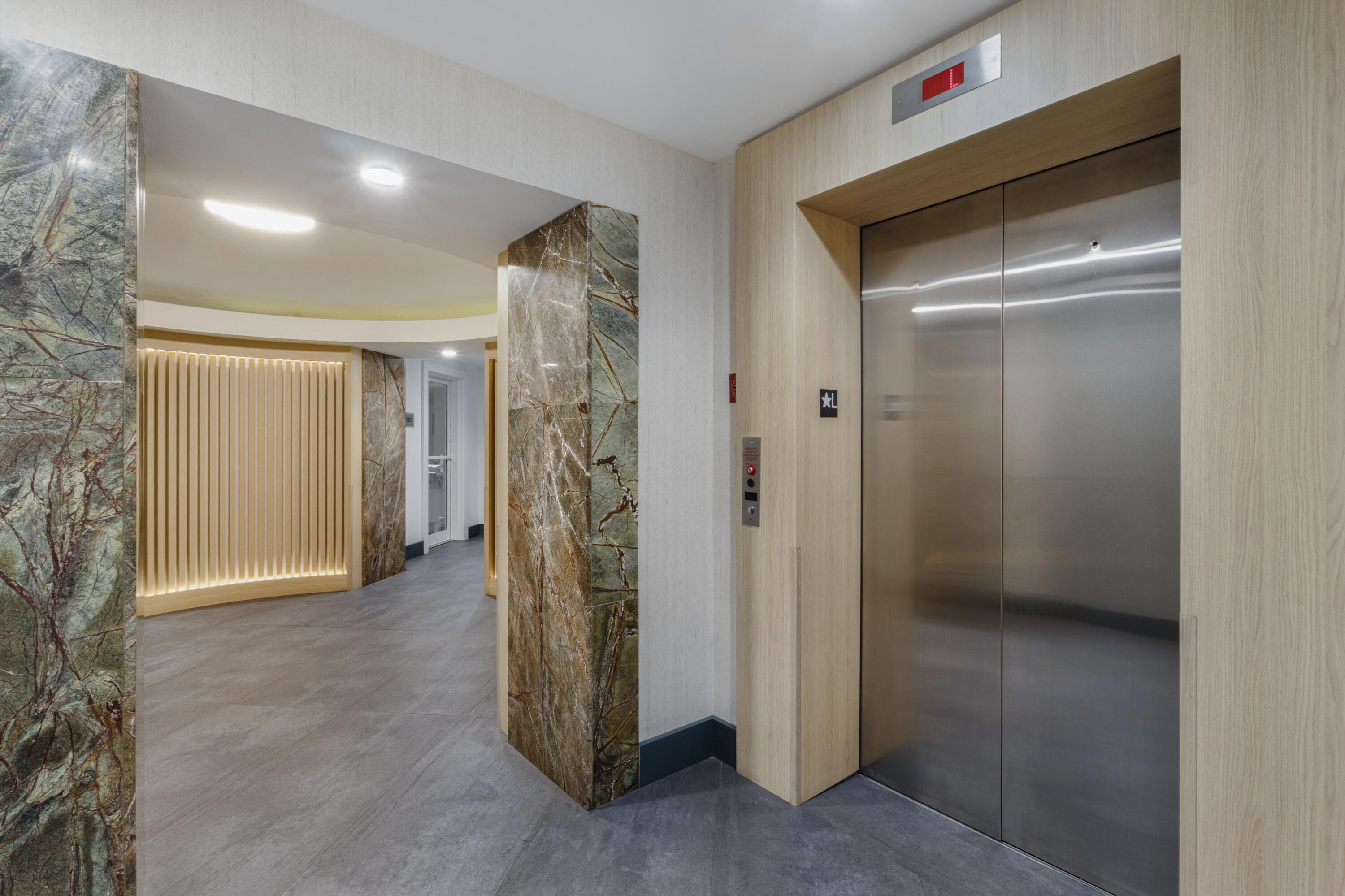 IVY CONDO - Residential