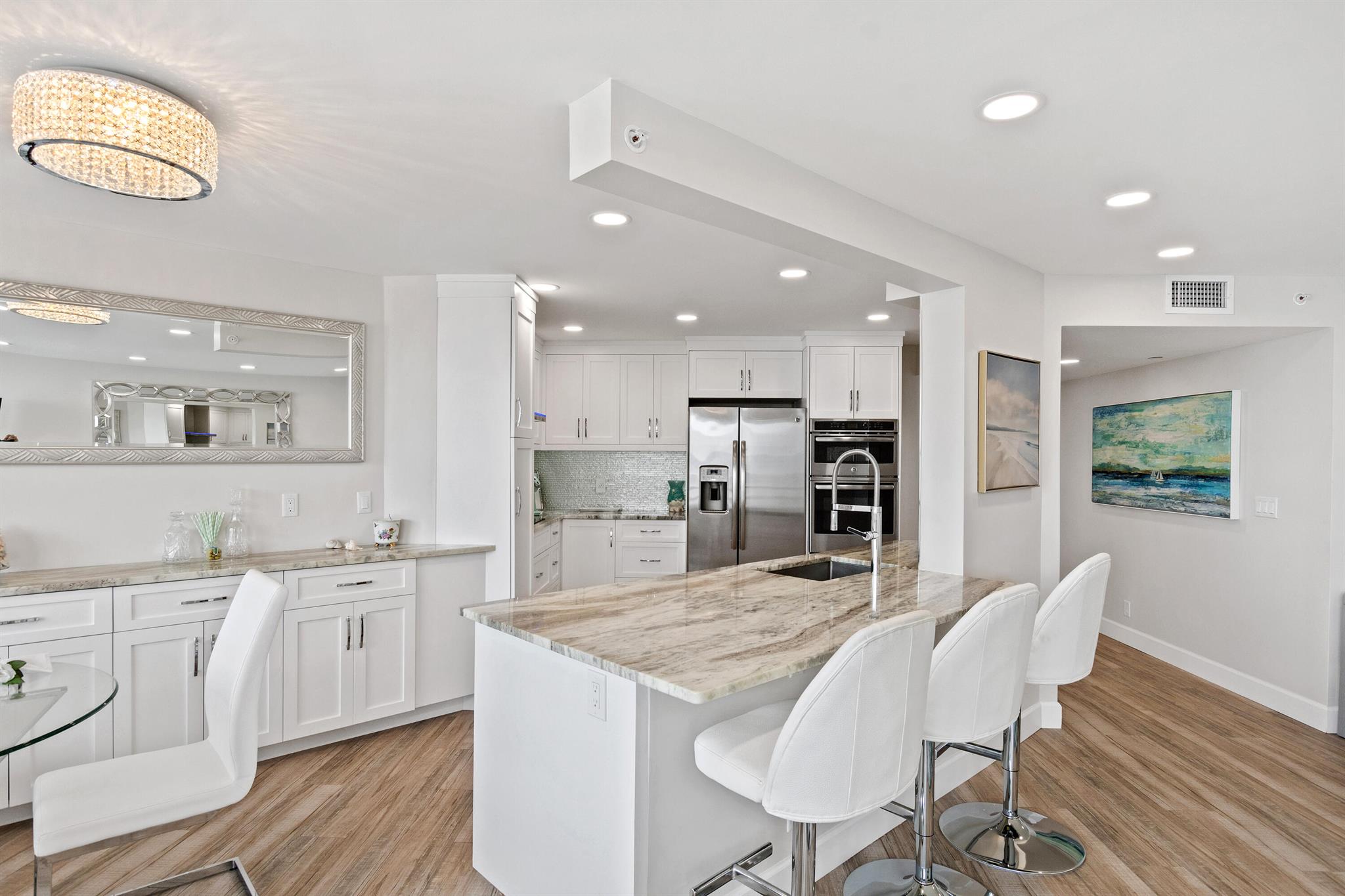 THIRTY FIVE SIXTY CONDO - Residential Lease