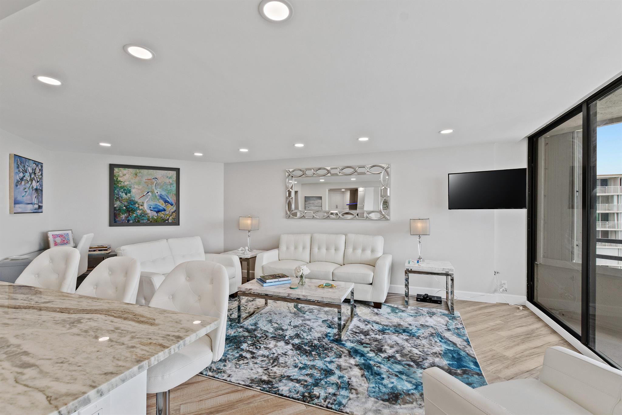THIRTY FIVE SIXTY CONDO - Residential Lease