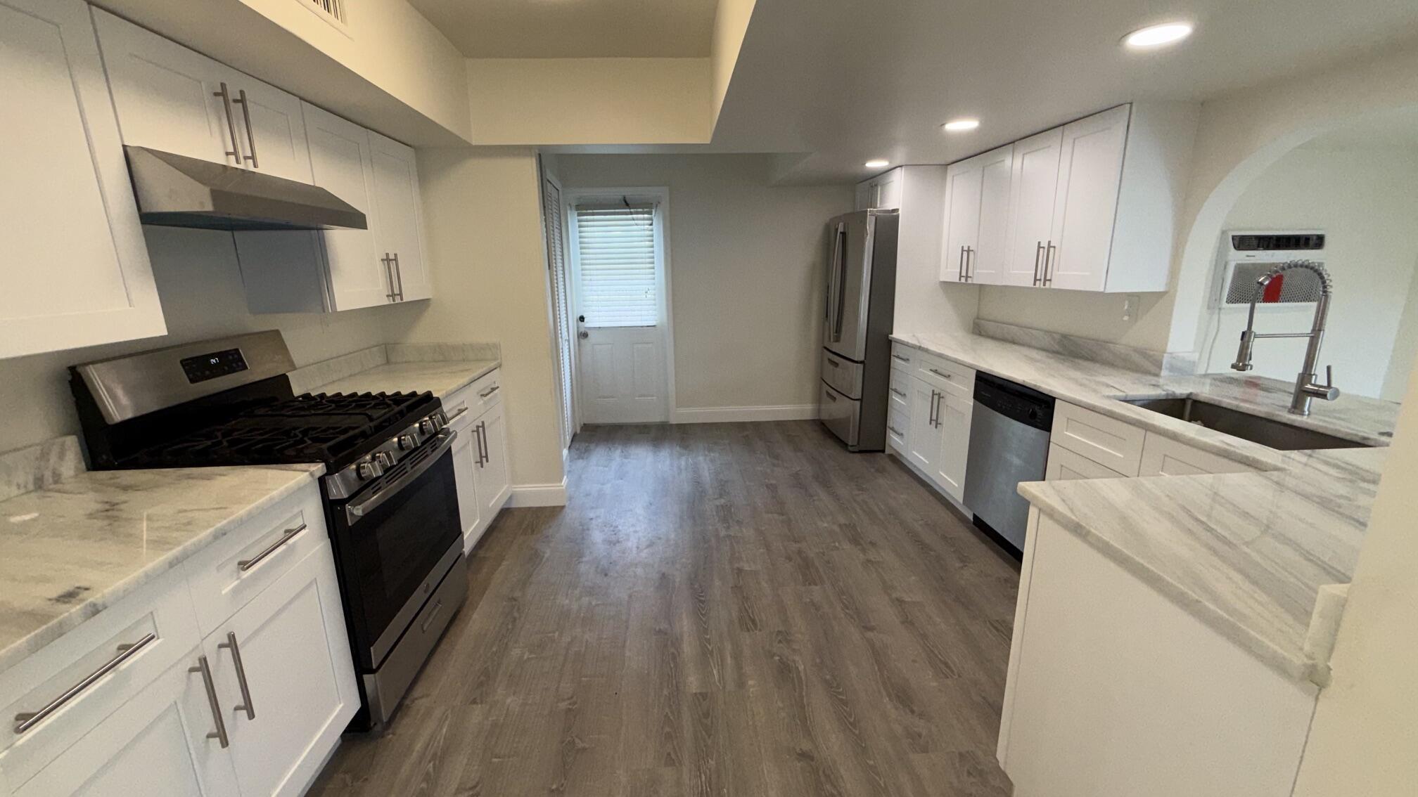 KENDALL GREEN SEC F - Residential