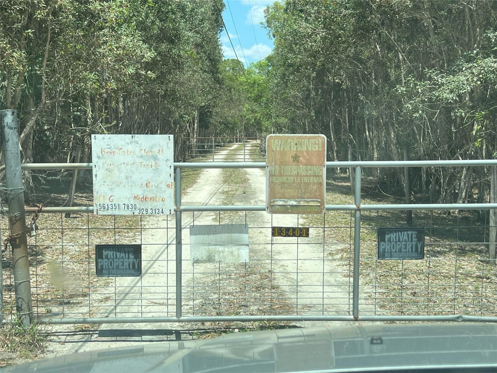 13401 Northlake Boulevard