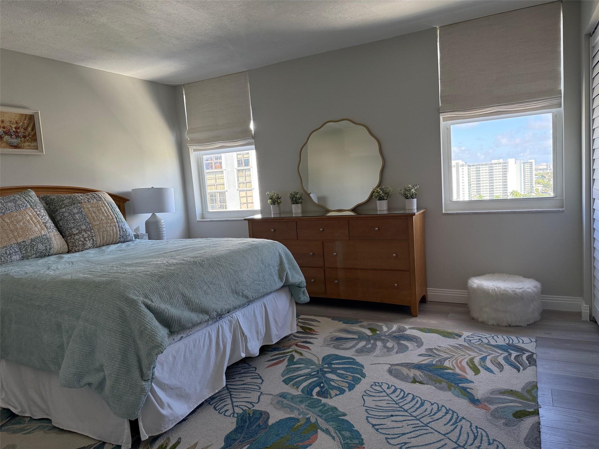 BERKLEY SOUTH - Residential Lease