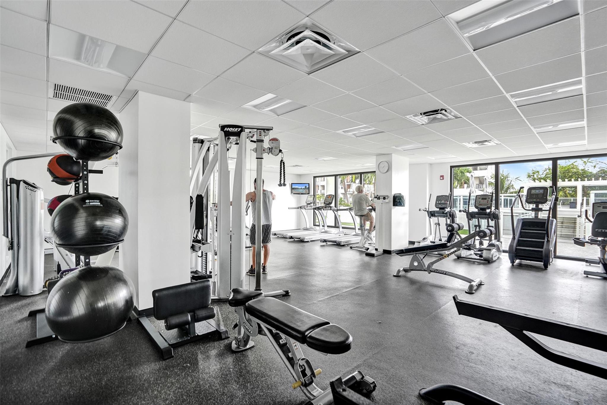 BERKLEY SOUTH - Residential Lease