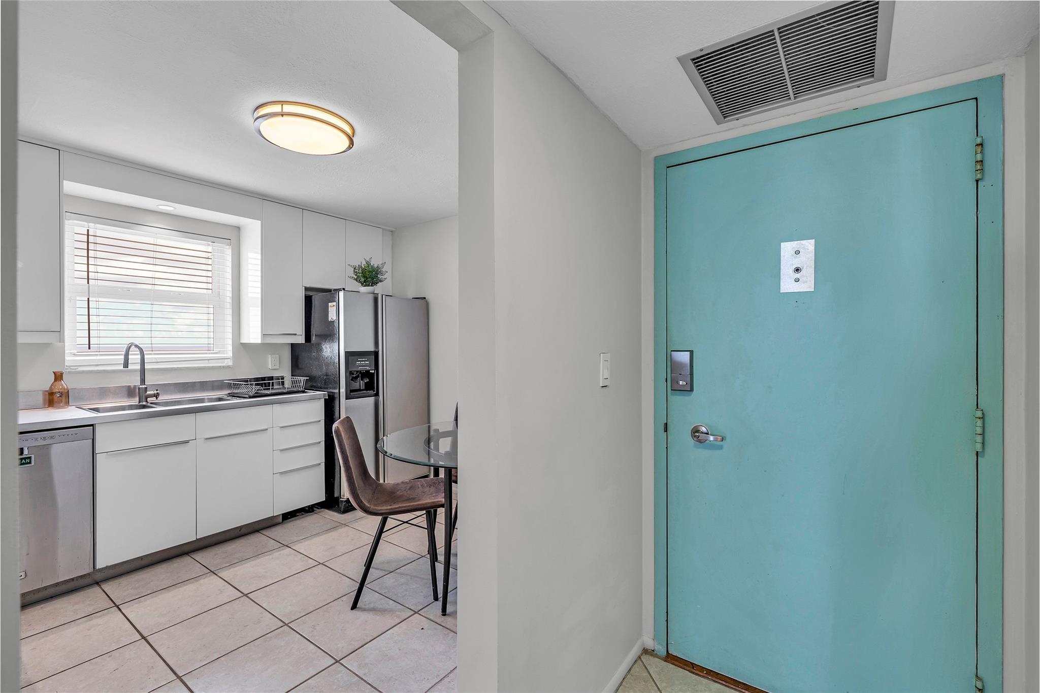 BERKLEY SOUTH - Residential Lease