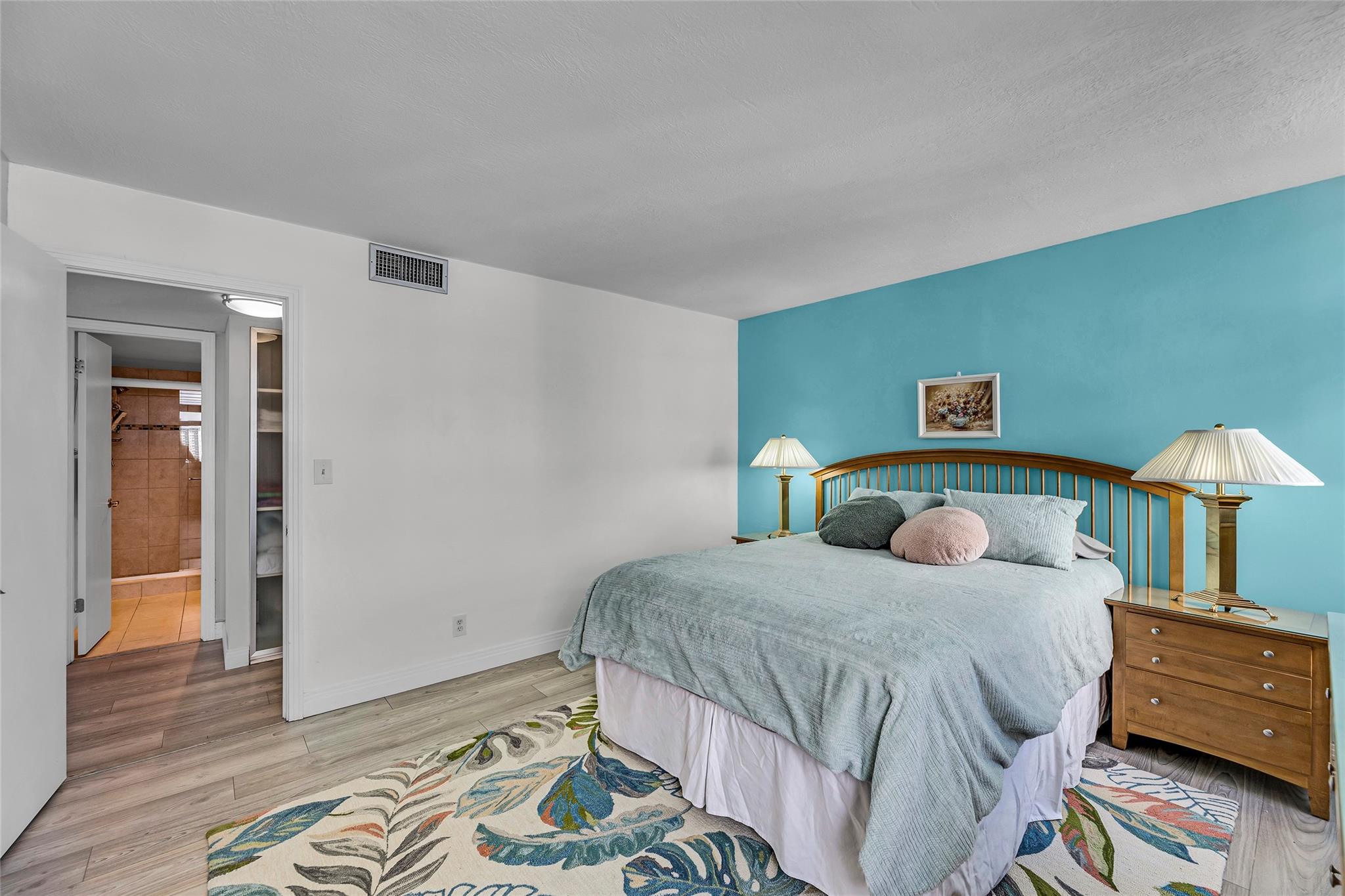 BERKLEY SOUTH - Residential Lease