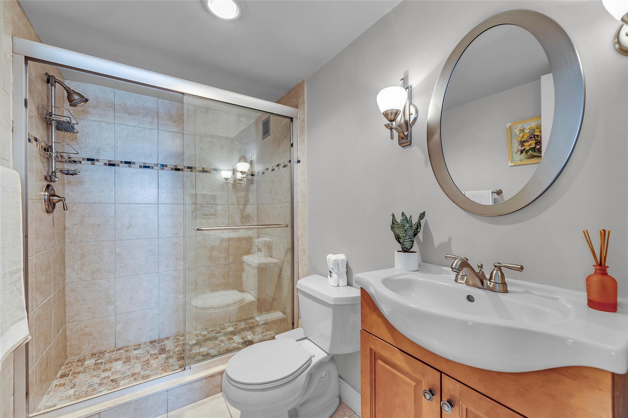 BERKLEY SOUTH - Residential Lease