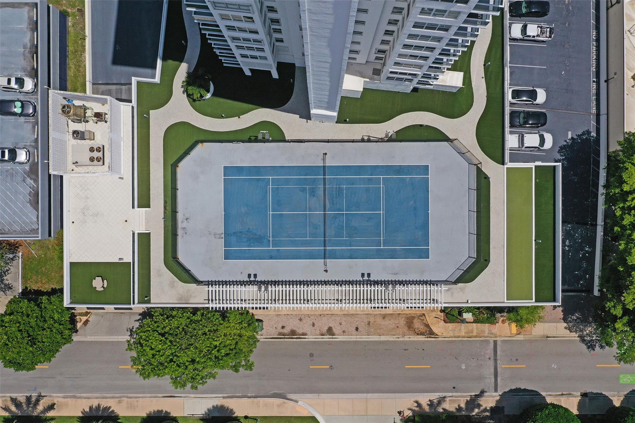 BERKLEY SOUTH - Residential Lease