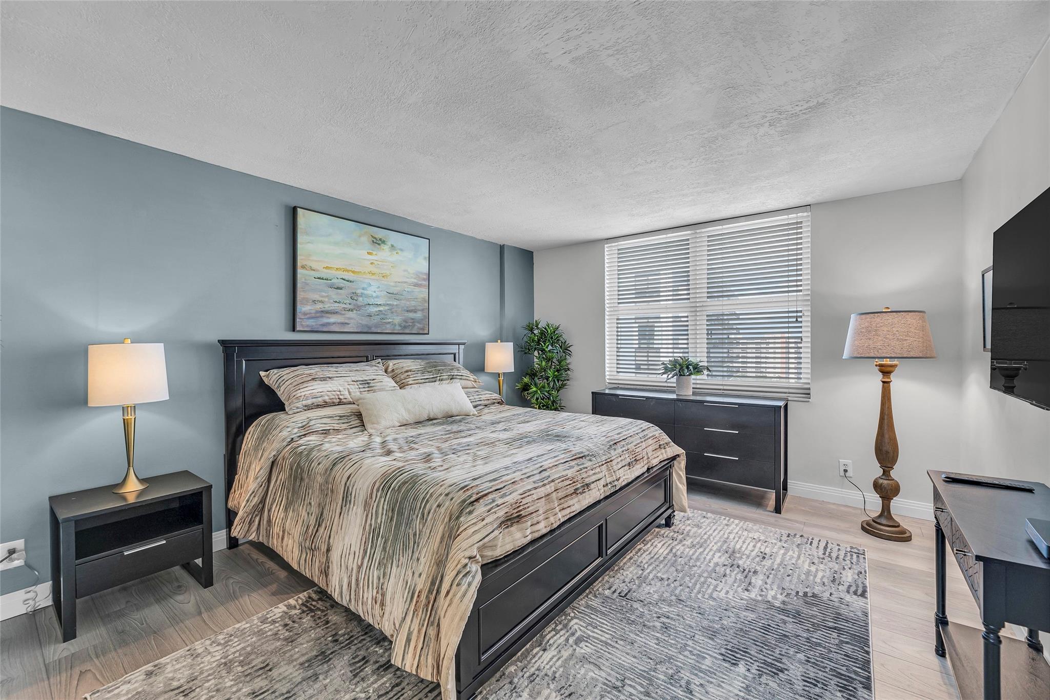 BERKLEY SOUTH - Residential Lease